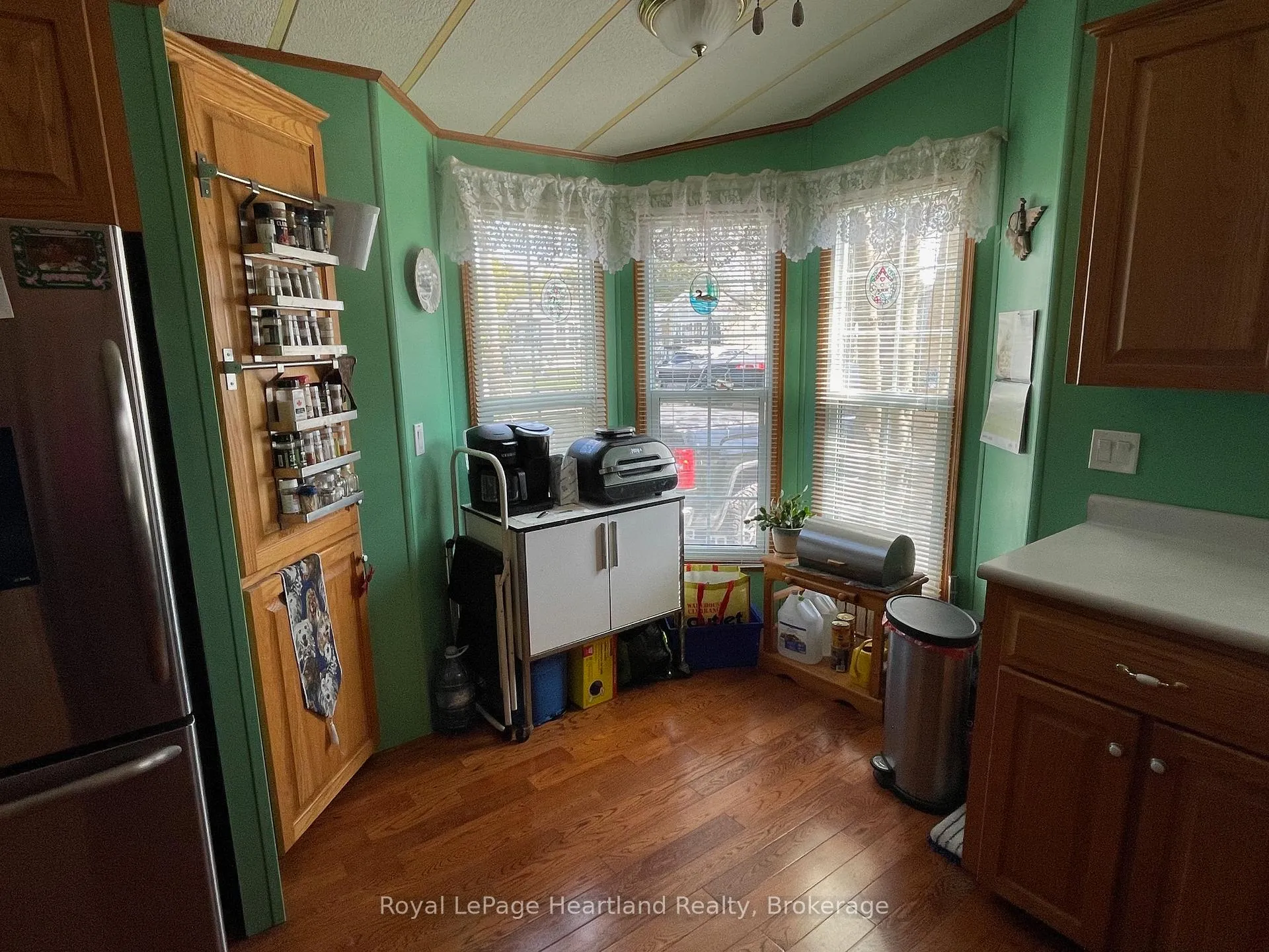 Photo 5 of 11 - 77719 Bluewater Highway, Bluewater, Bayfield — HOMEH