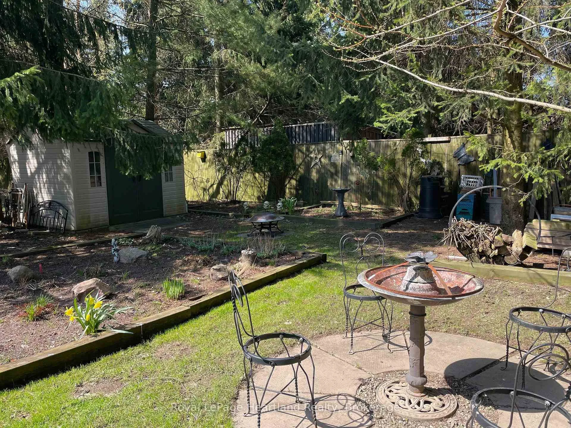 Photo 16 of 11 - 77719 Bluewater Highway, Bluewater, Bayfield — HOMEH