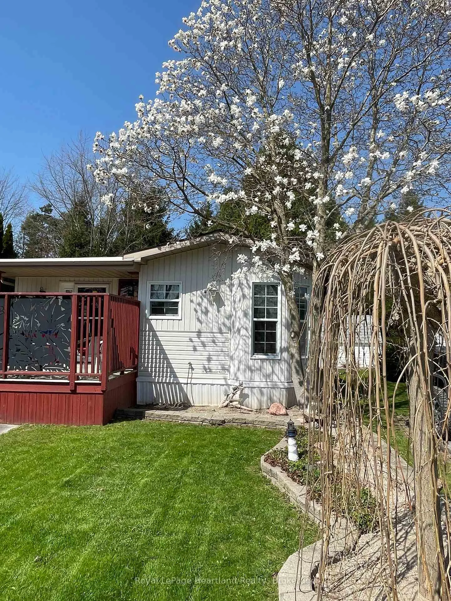 Photo 20 of 11 - 77719 Bluewater Highway, Bluewater, Bayfield — HOMEH