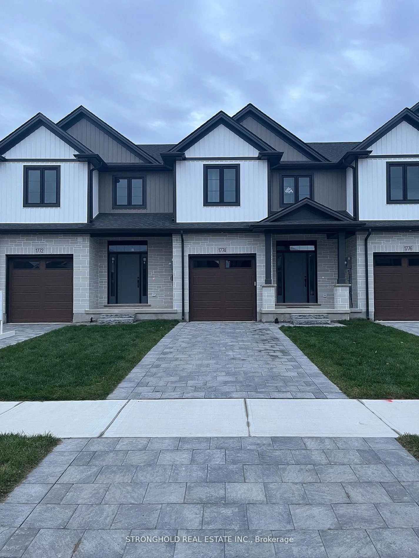 Front of 1776 Finley Crescent