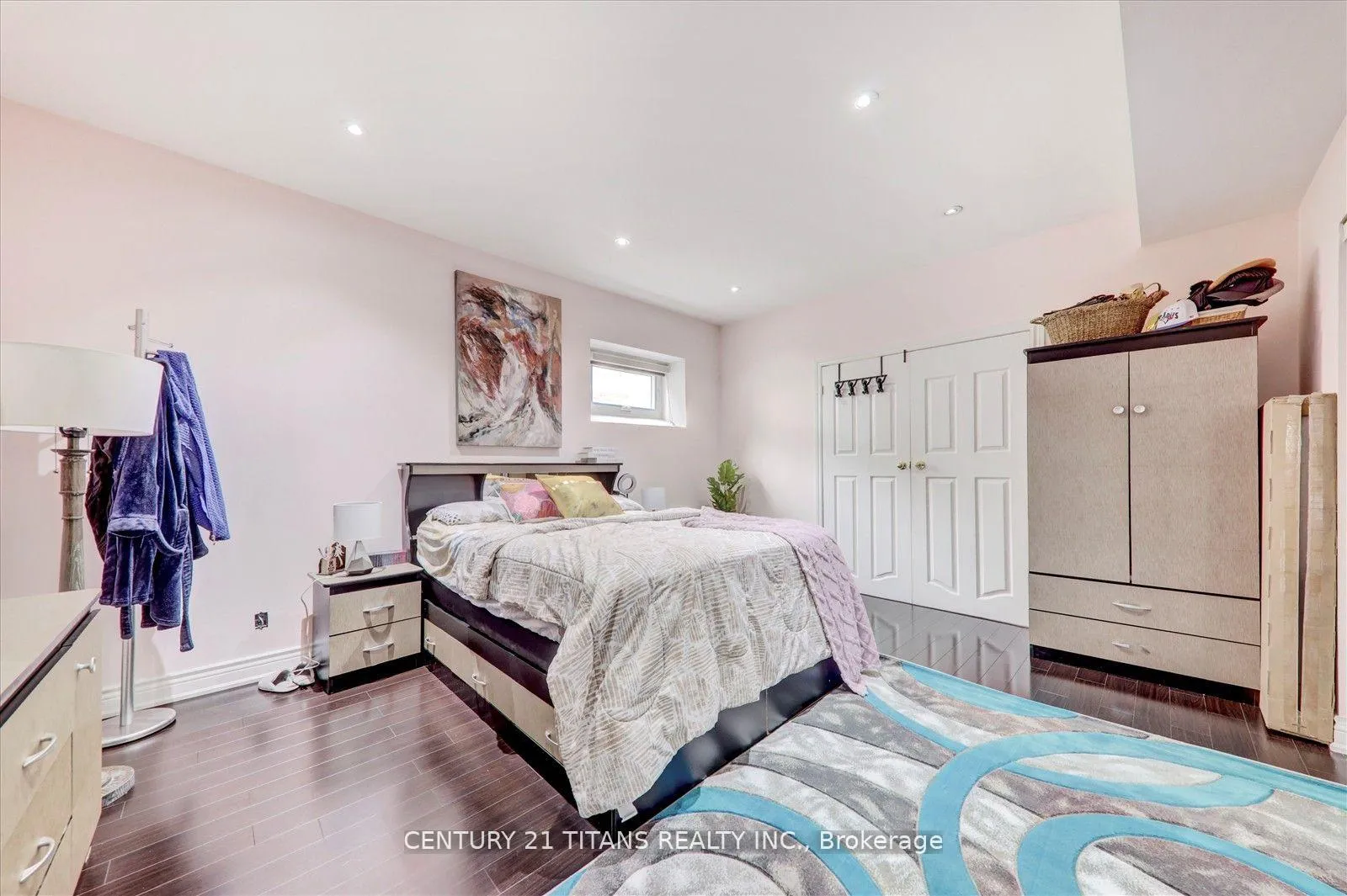 Photo 35 of 577 Royalpark Way, Vaughan, Elder Mills — HOMEH