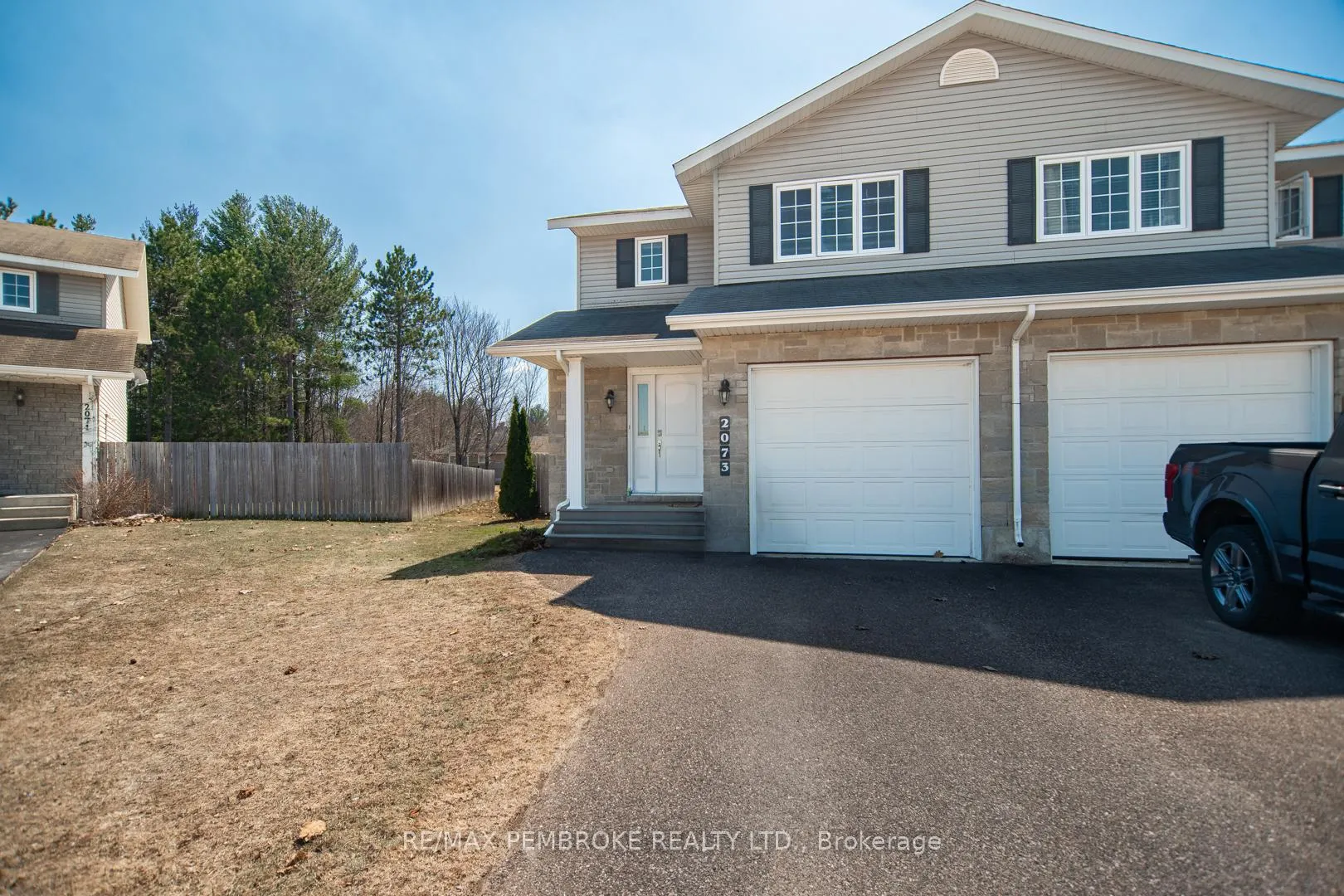 Photo 1 of 2073 Sandstone Crescent, Petawawa — HOMEH