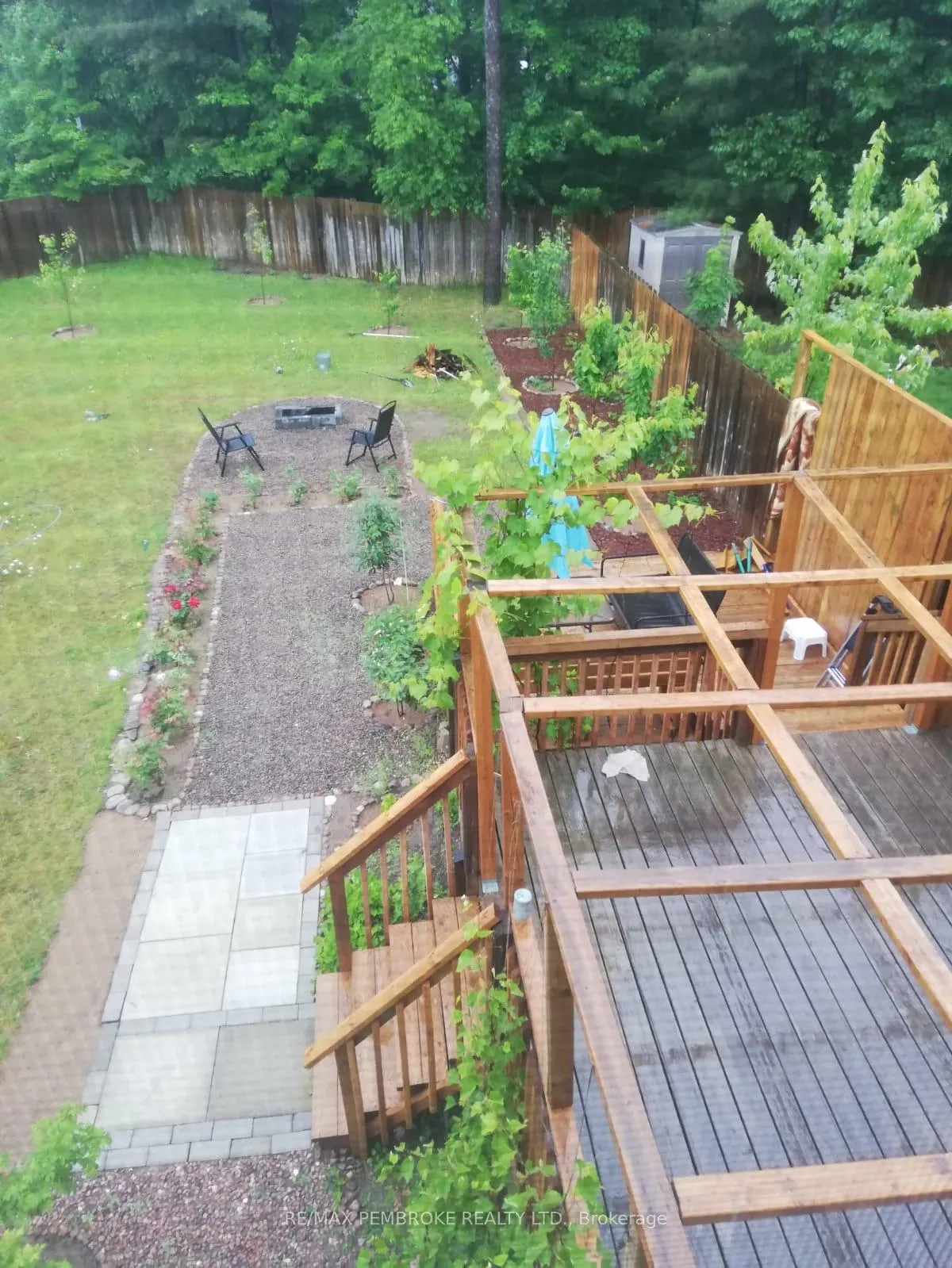 Photo 44 of 2073 Sandstone Crescent, Petawawa — HOMEH