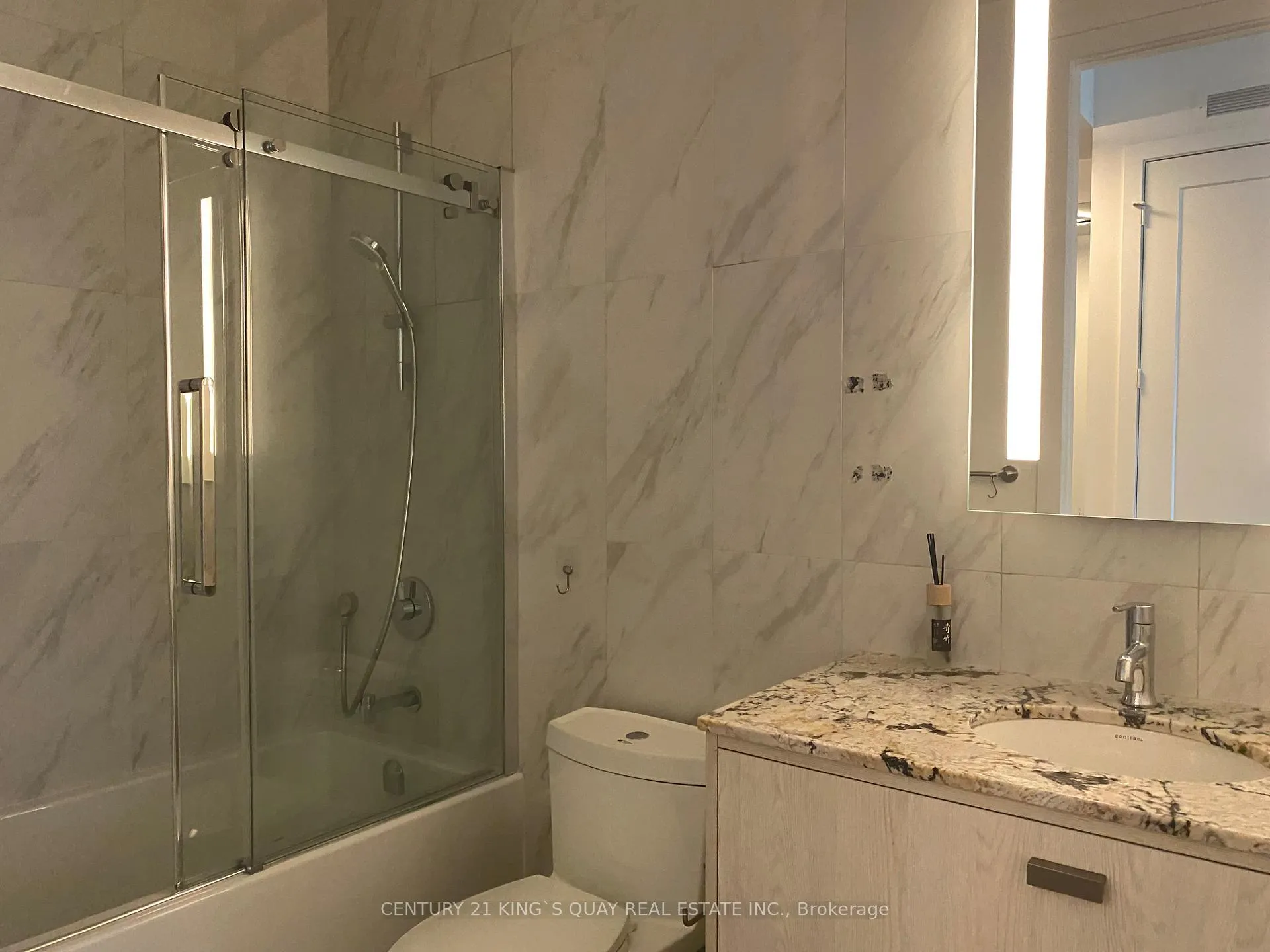 Photo 4 of Unit 2806, 470 Front Street W, Toronto, Waterfront Communities — HOMEH