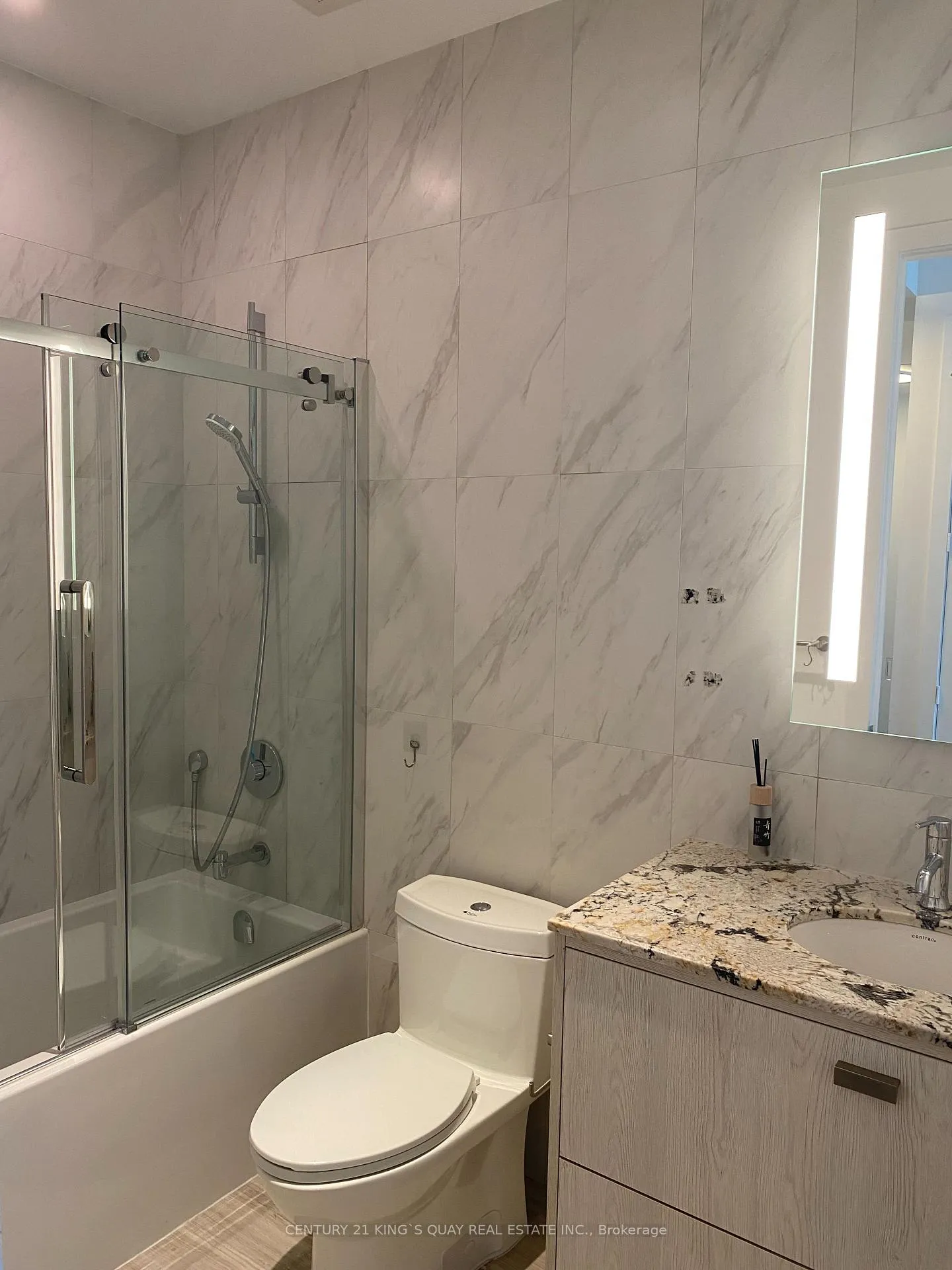 Photo 5 of Unit 2806, 470 Front Street W, Toronto, Waterfront Communities — HOMEH