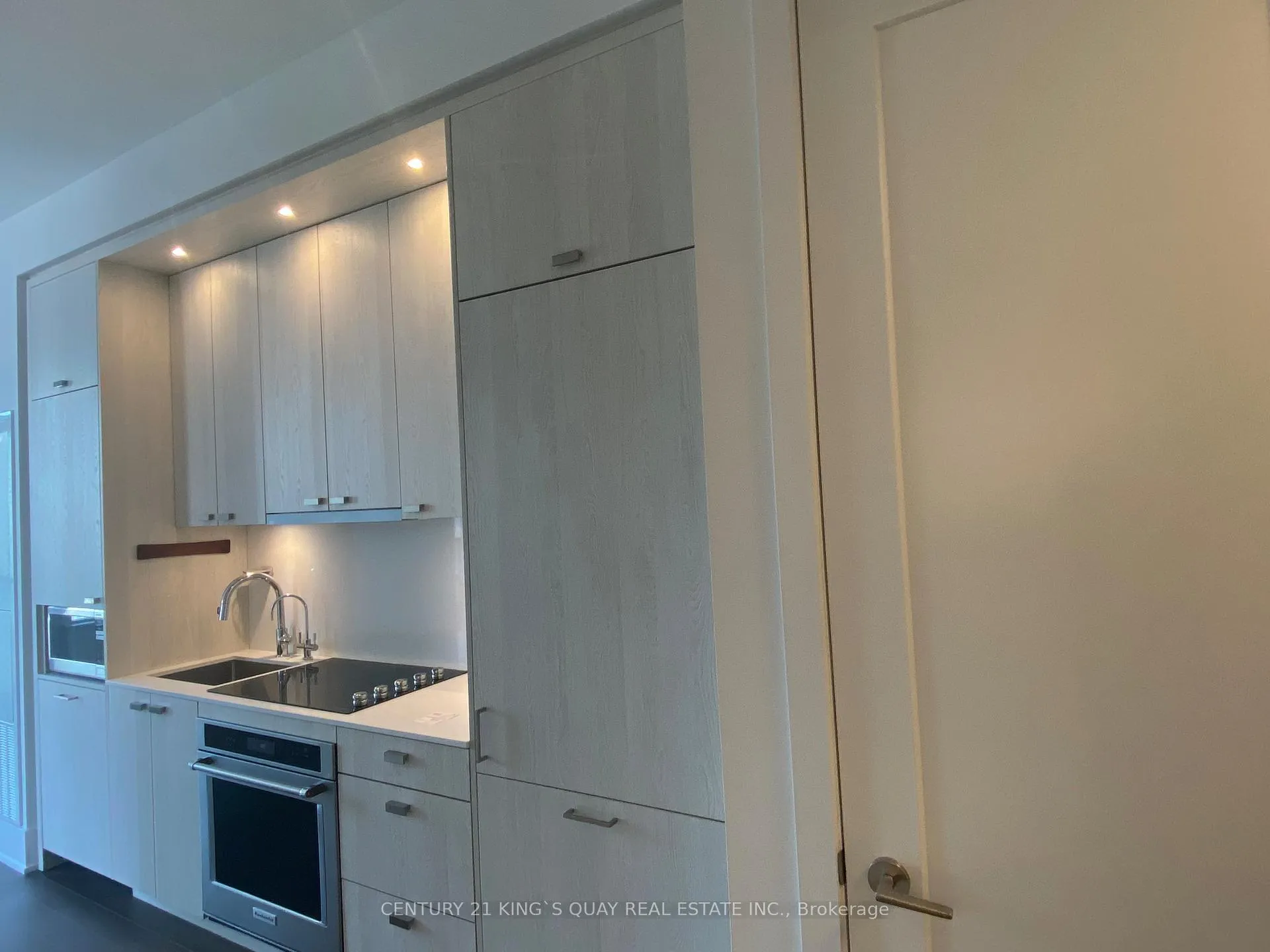 Photo 7 of Unit 2806, 470 Front Street W, Toronto, Waterfront Communities — HOMEH
