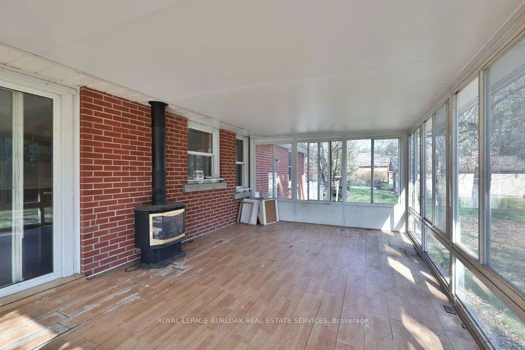 Photo 14 of 759 King Road, Burlington, LaSalle — HOMEH