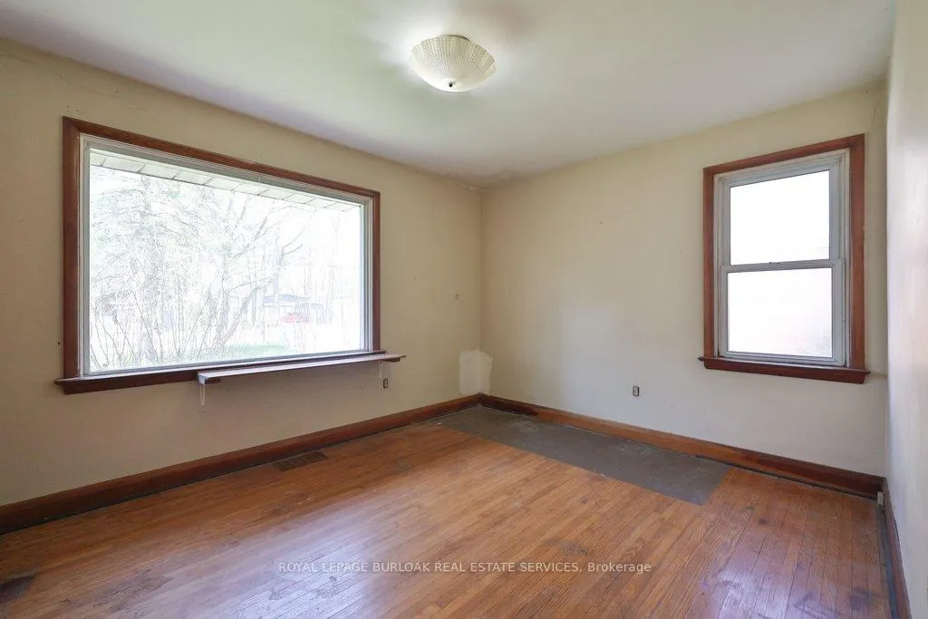 Photo 17 of 759 King Road, Burlington, LaSalle — HOMEH