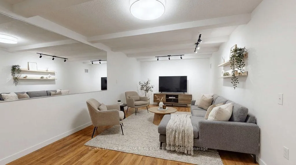 Photo 21 of 759 King Road, Burlington, LaSalle — HOMEH