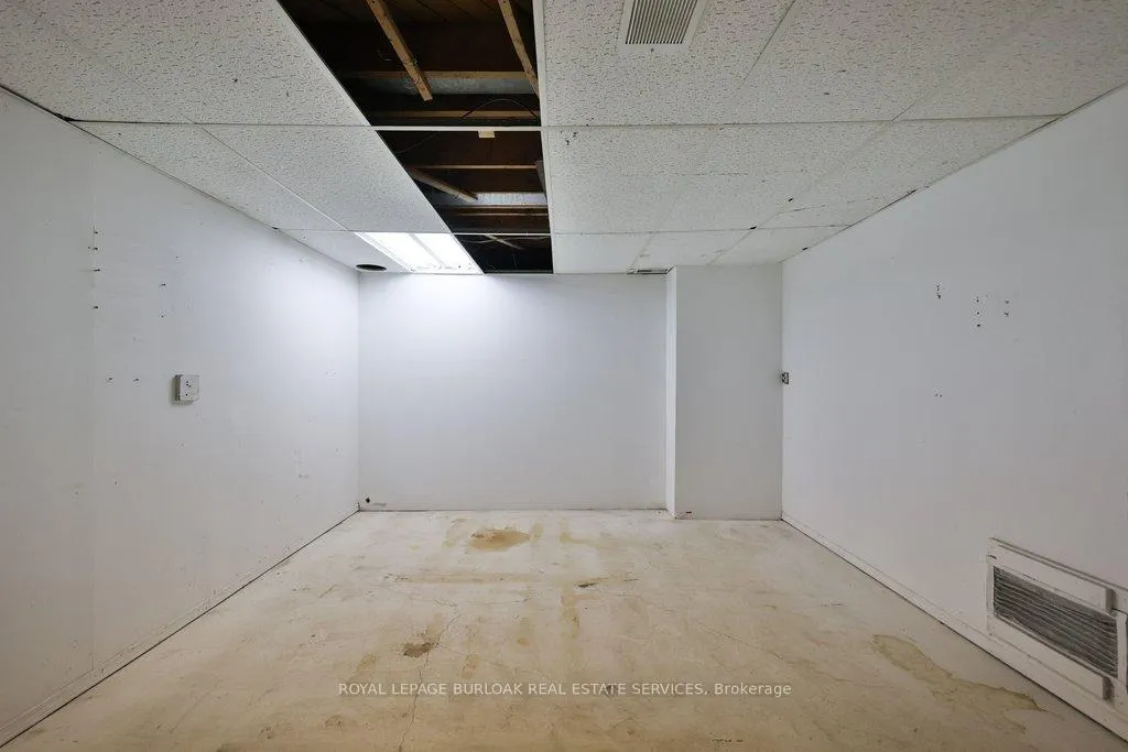 Photo 22 of 759 King Road, Burlington, LaSalle — HOMEH