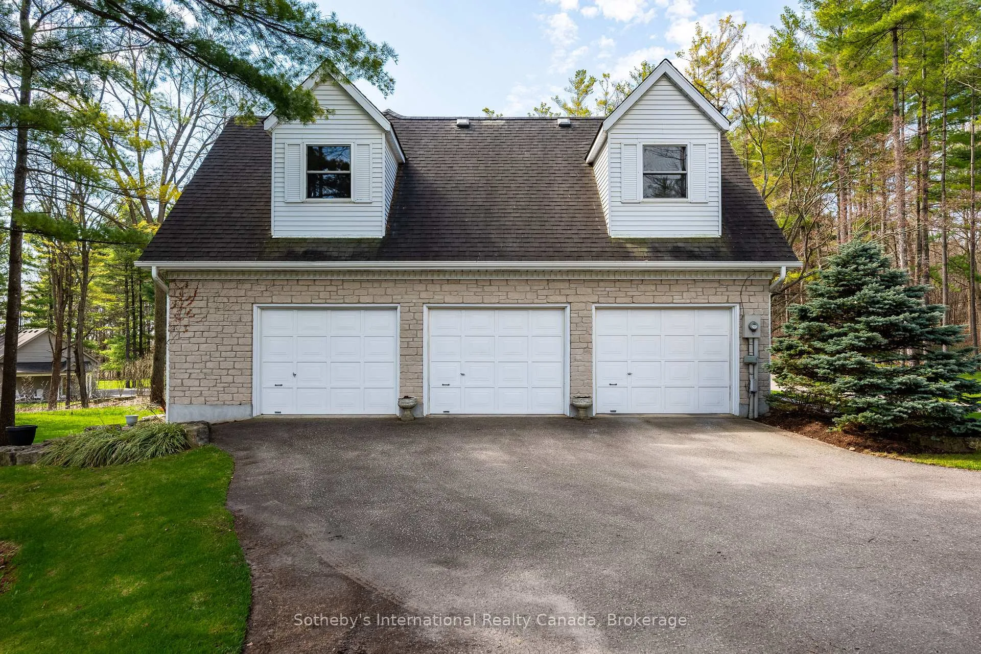 Photo 36 of 1767 West River Road, North Dumfries — HOMEH