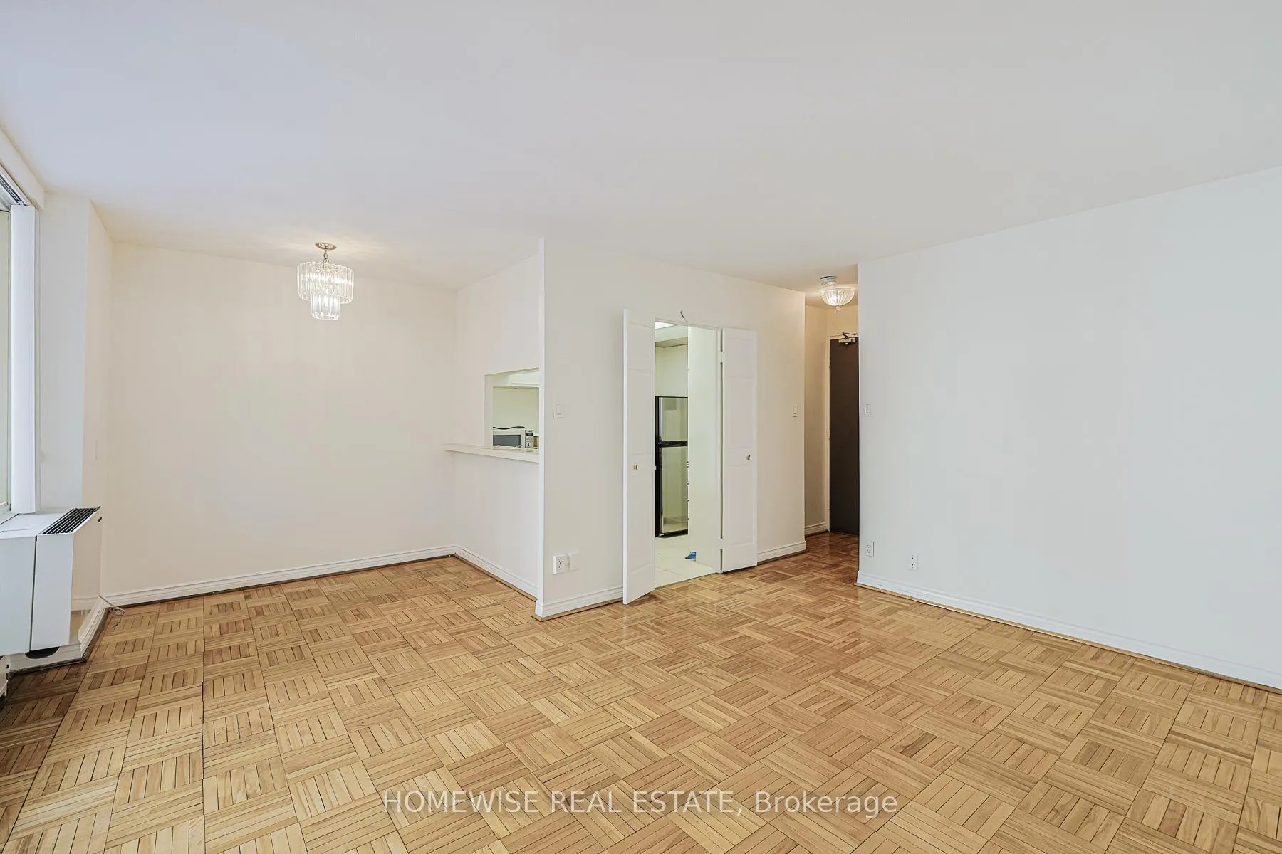 Photo 6 of Unit 705, 485 Kingston Road, Toronto, The Beaches — HOMEH