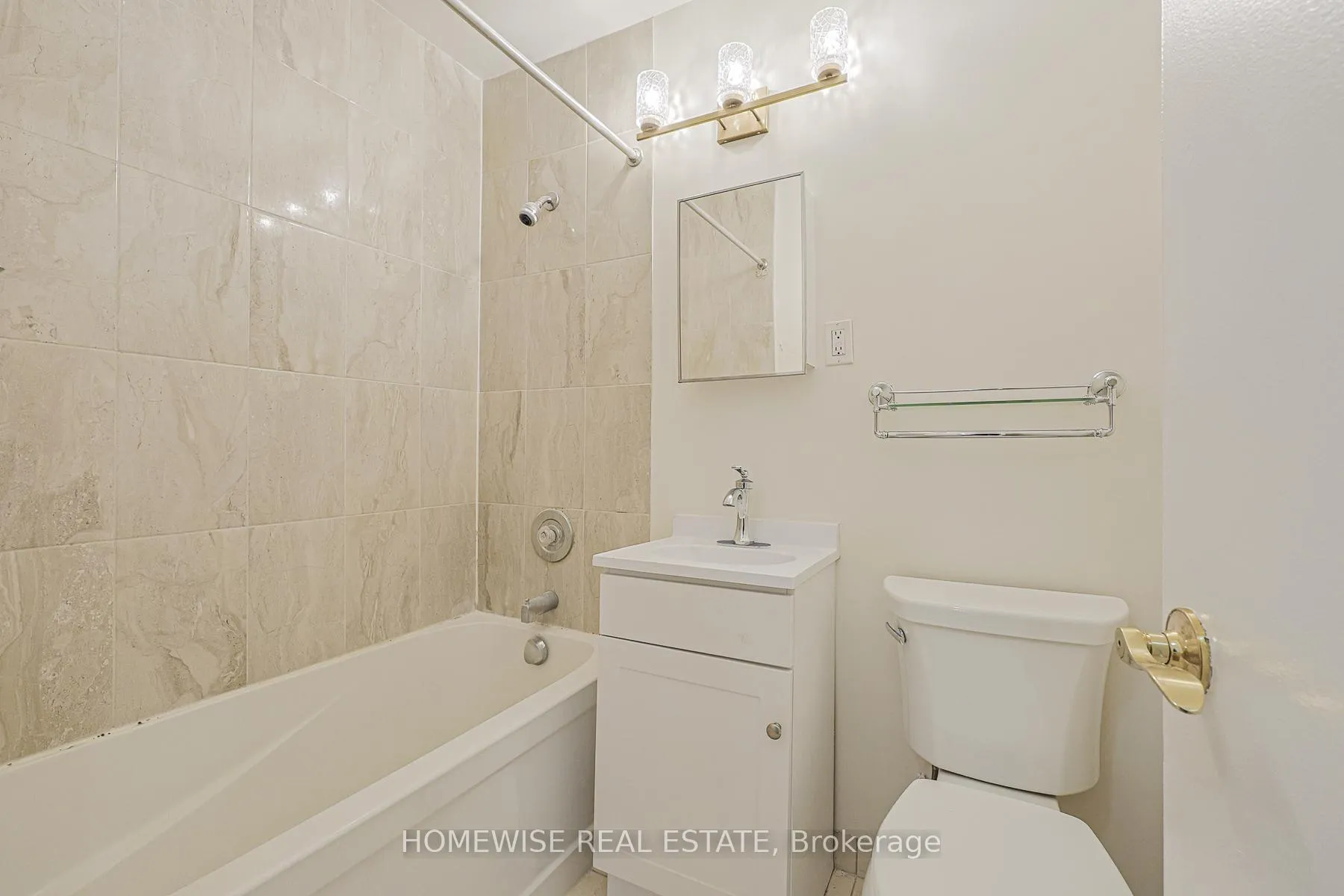 Photo 19 of Unit 705, 485 Kingston Road, Toronto, The Beaches — HOMEH