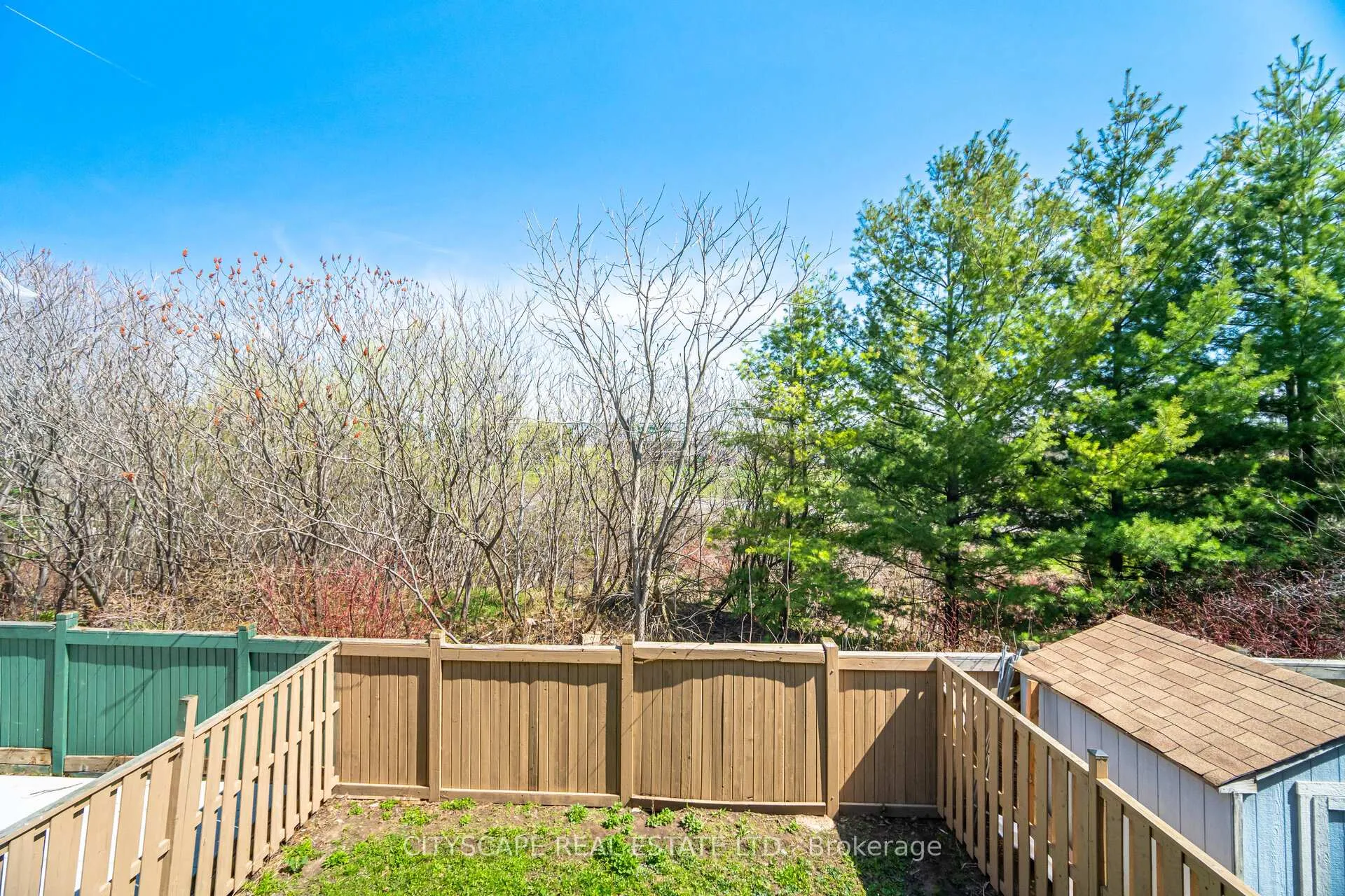Photo 20 of 106 Tianlee Crescent, Brampton, Fletcher's Meadow — HOMEH