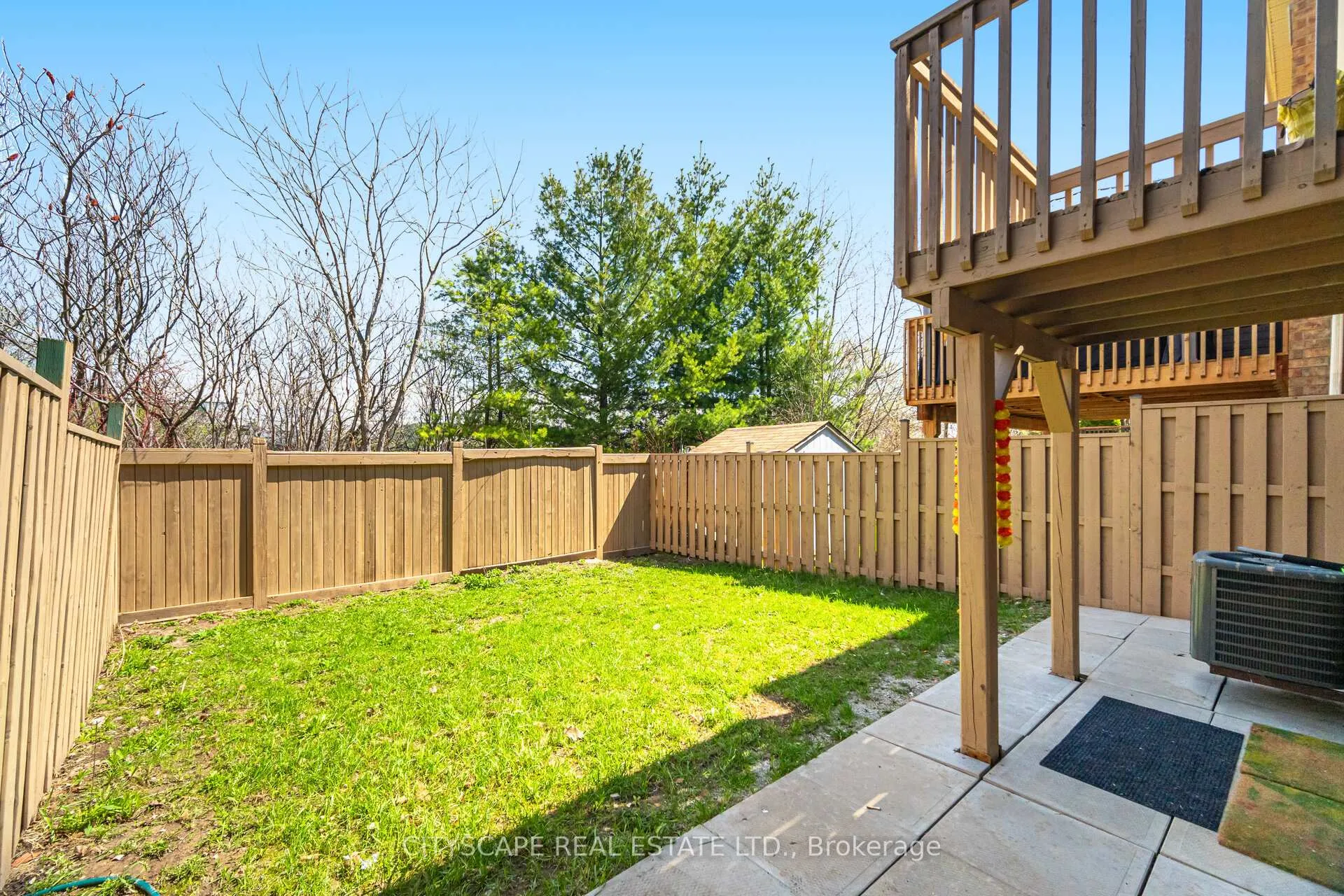 Photo 37 of 106 Tianlee Crescent, Brampton, Fletcher's Meadow — HOMEH