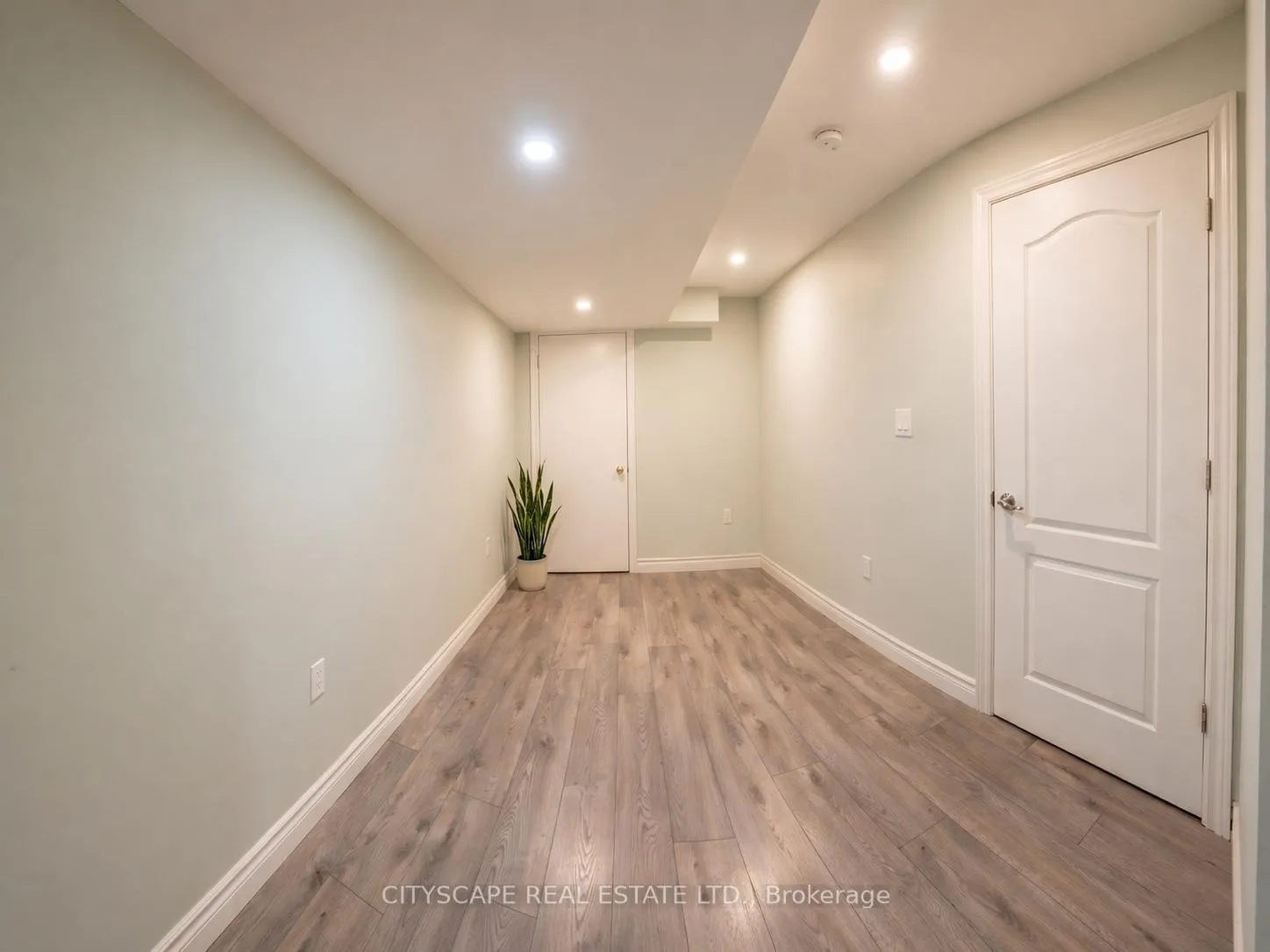 Photo 40 of 106 Tianlee Crescent, Brampton, Fletcher's Meadow — HOMEH