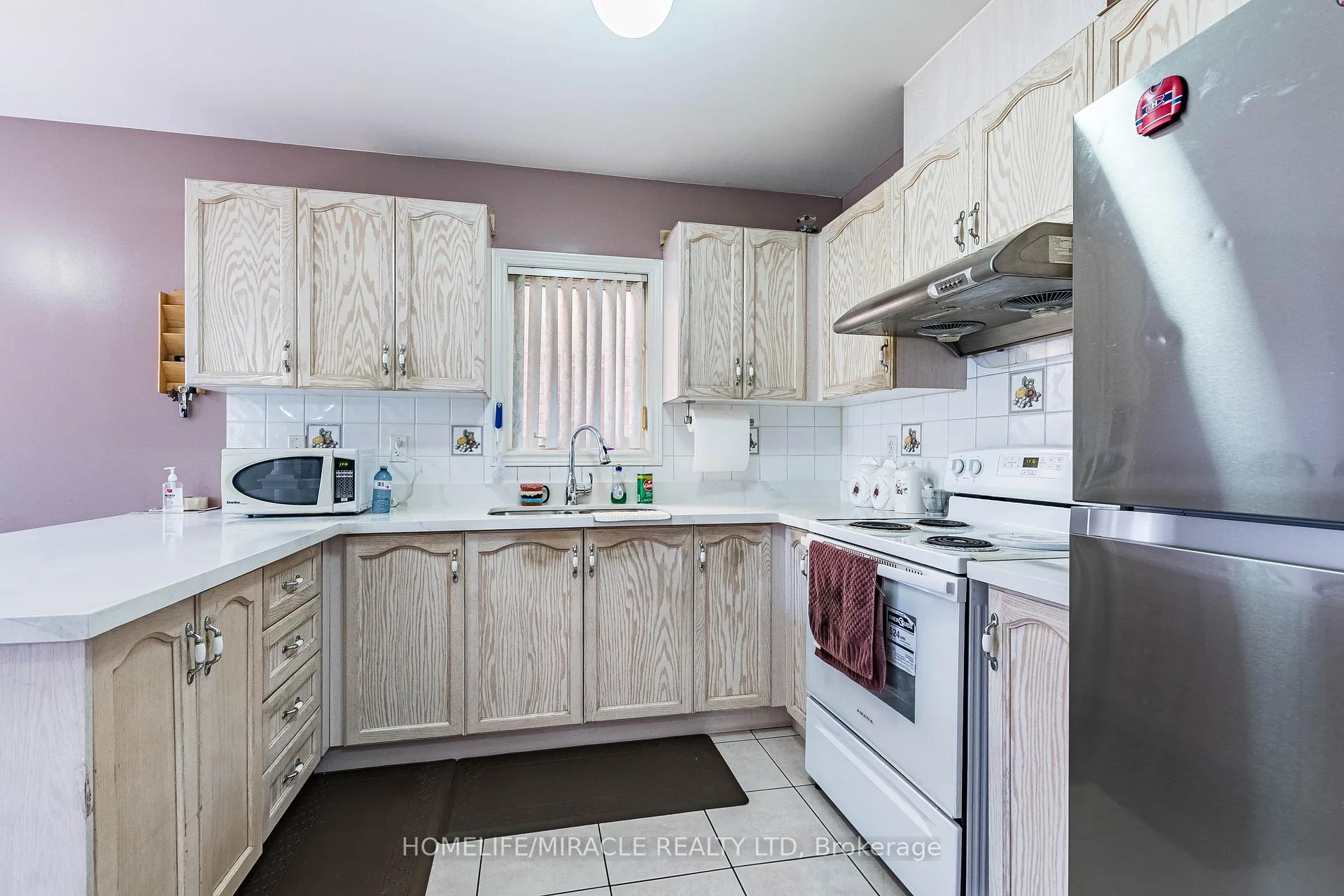 Photo 17 of Unit Upper Portion, 62 Long Meadow Road, Brampton, Bram East — HOMEH