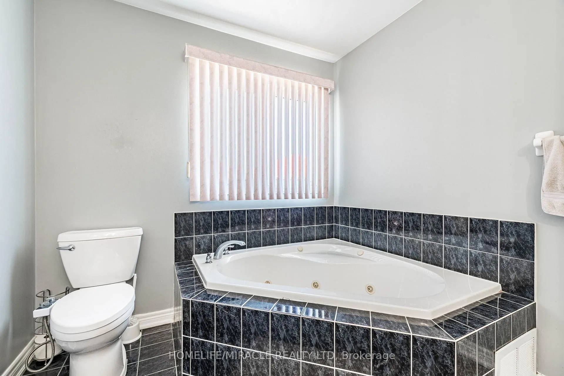 Photo 32 of Unit Upper Portion, 62 Long Meadow Road, Brampton, Bram East — HOMEH