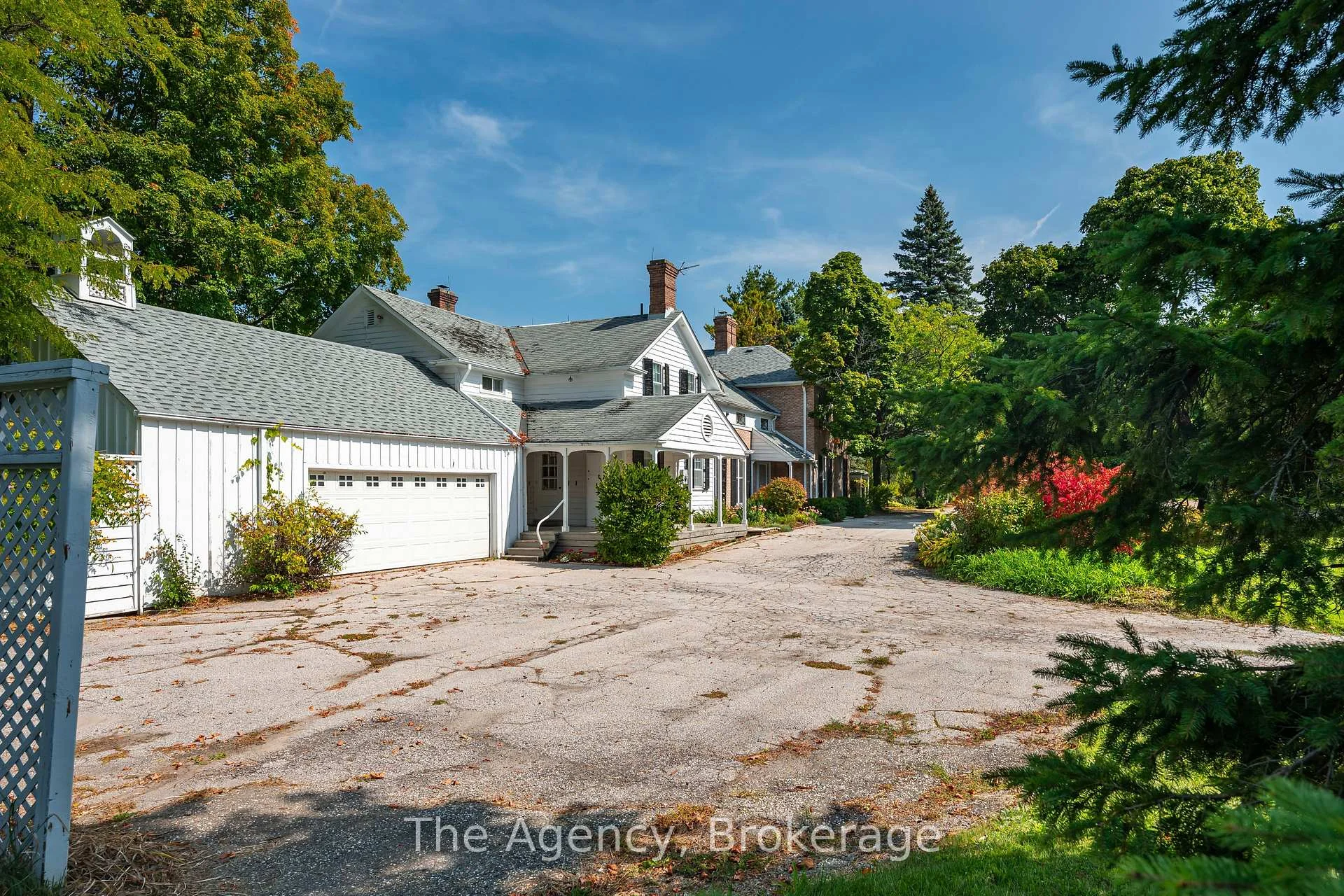 Photo 5 of 5150 17 Side Road, King, Schomberg — HOMEH