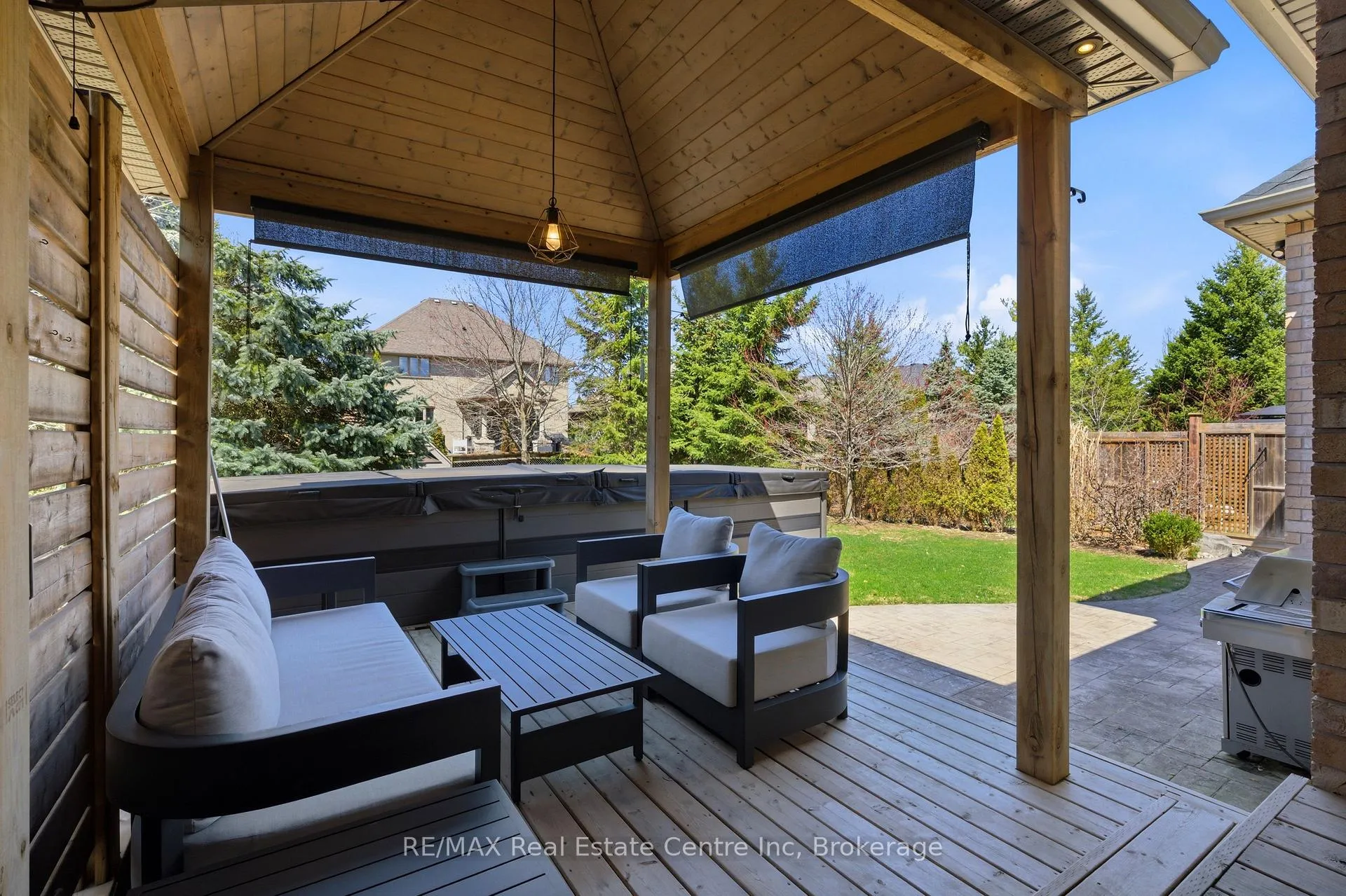 Photo 42 of 102 Kortright Road E, Guelph, Kortright East — HOMEH