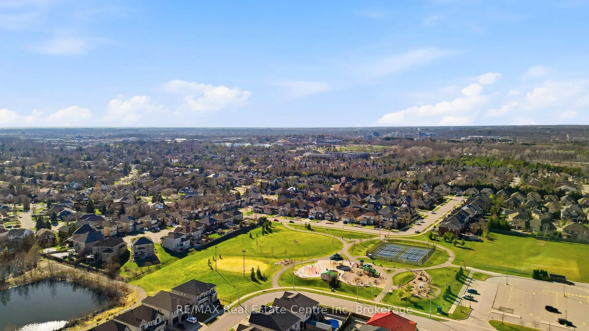 Photo 48 of 102 Kortright Road E, Guelph, Kortright East — HOMEH