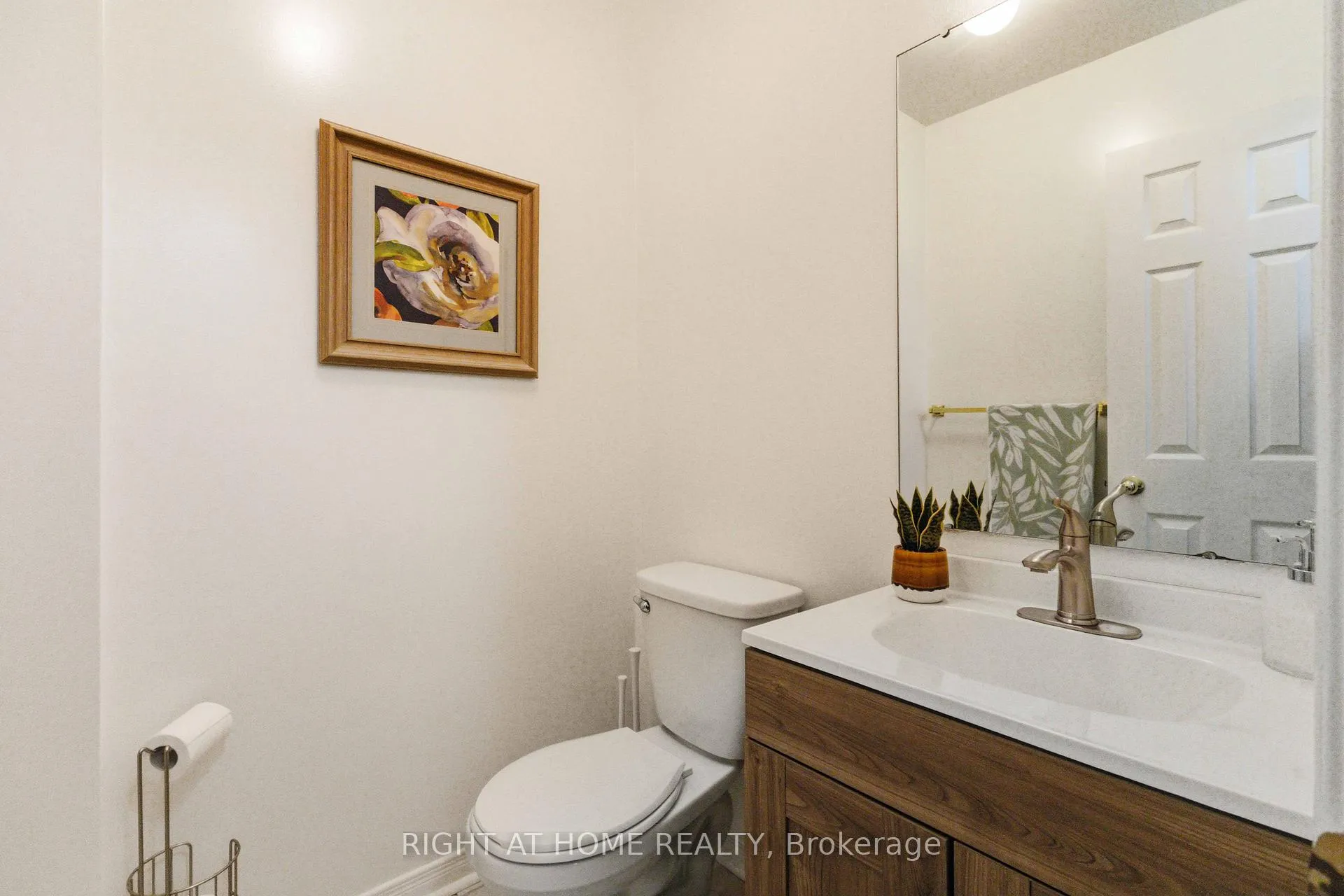 Photo 19 of 39 Davies Crescent, Whitby, Pringle Creek — HOMEH