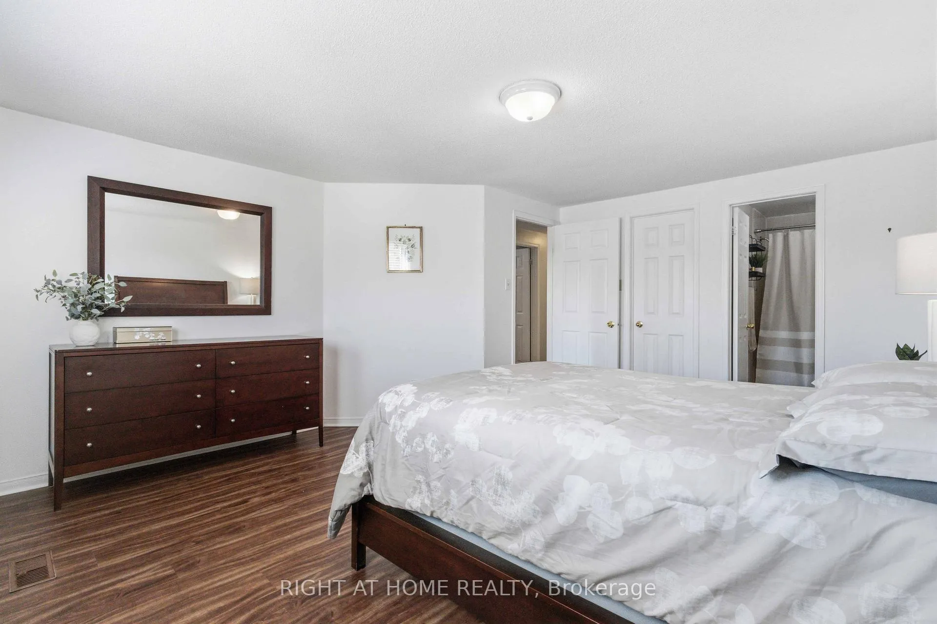 Photo 21 of 39 Davies Crescent, Whitby, Pringle Creek — HOMEH