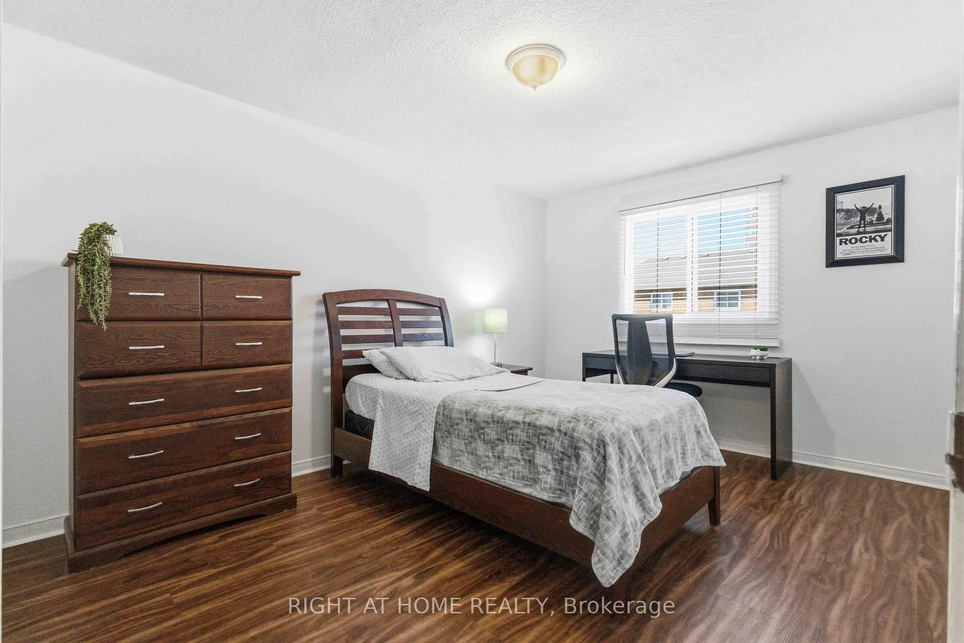 Photo 24 of 39 Davies Crescent, Whitby, Pringle Creek — HOMEH