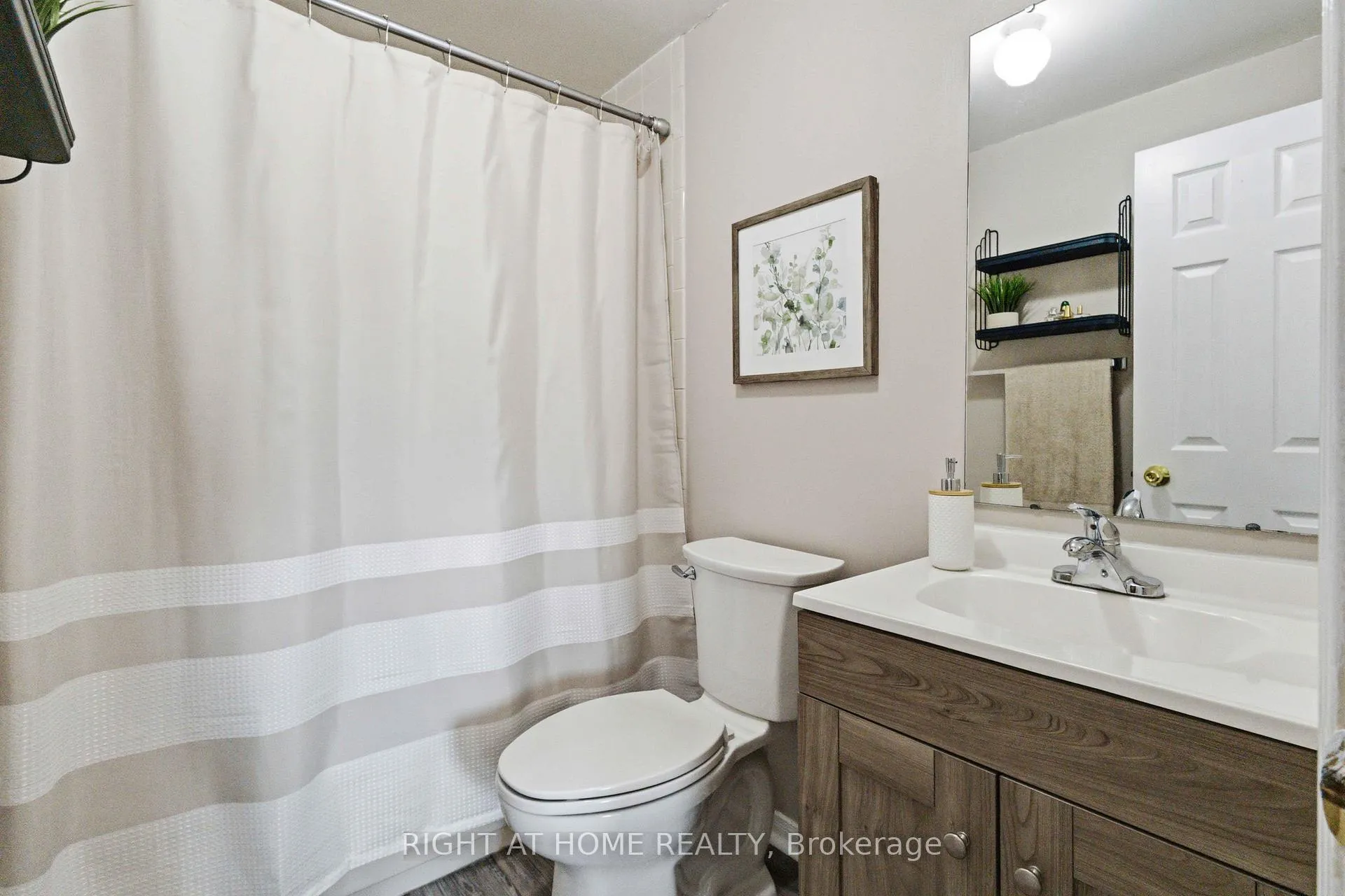 Photo 25 of 39 Davies Crescent, Whitby, Pringle Creek — HOMEH