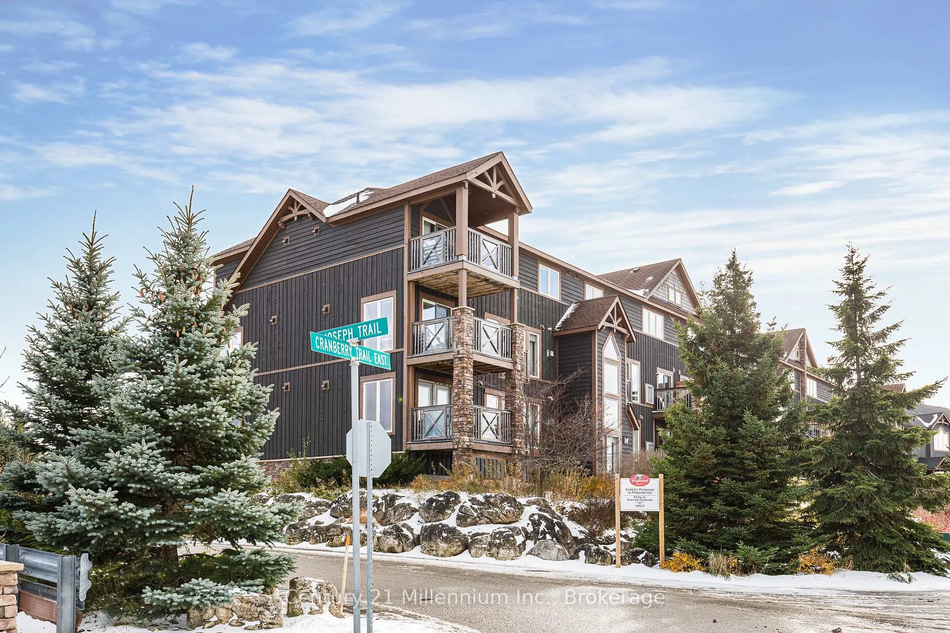 Photo 1 of Unit 201, 6 Joseph Trail, Collingwood — HOMEH