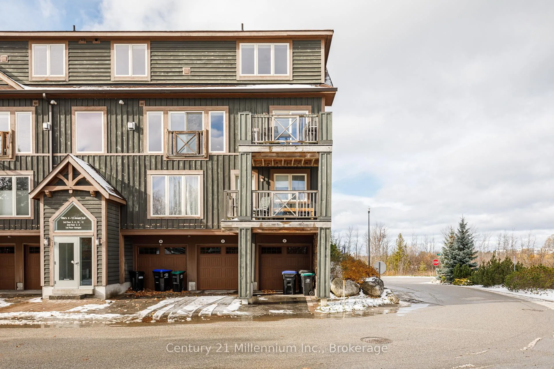Photo 3 of Unit 201, 6 Joseph Trail, Collingwood — HOMEH