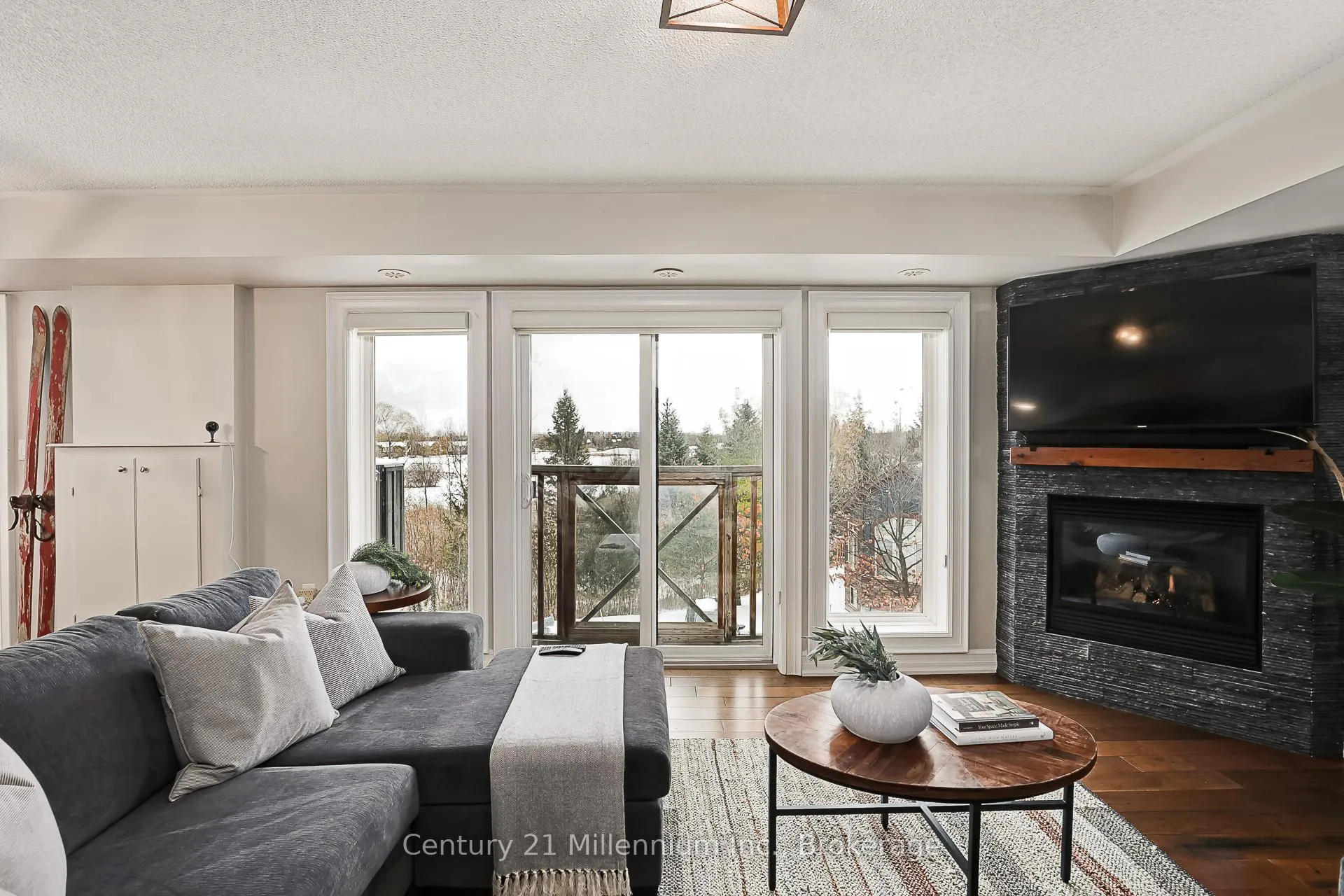 Photo 6 of Unit 201, 6 Joseph Trail, Collingwood — HOMEH