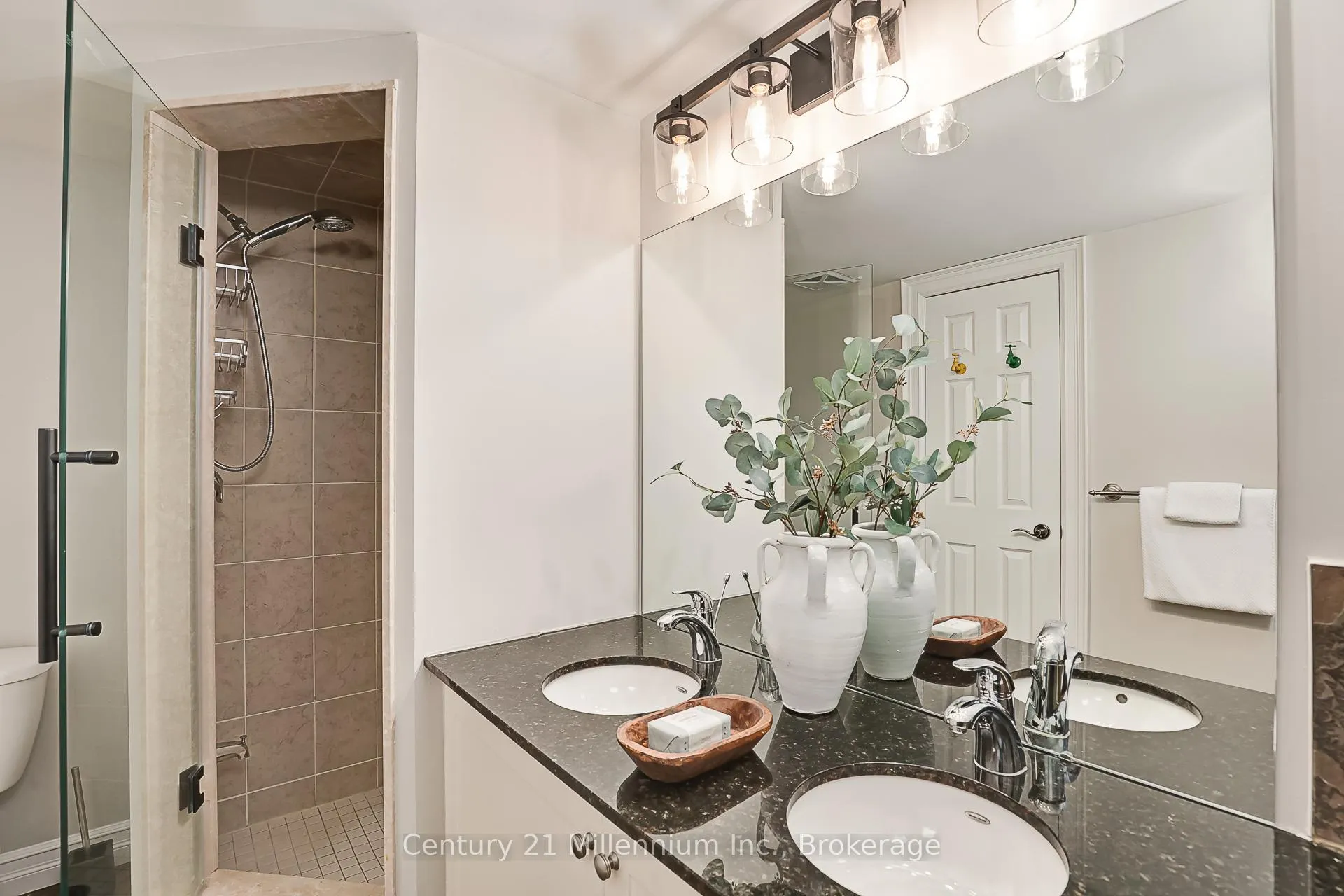 Photo 21 of Unit 201, 6 Joseph Trail, Collingwood — HOMEH