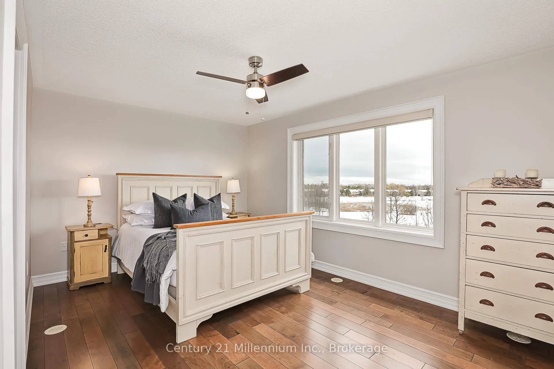 Photo 22 of Unit 201, 6 Joseph Trail, Collingwood — HOMEH