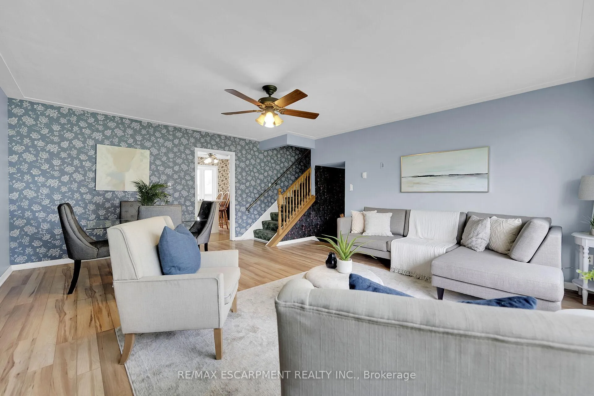 Photo 9 of 42 Nelles Street E, Haldimand — HOMEH