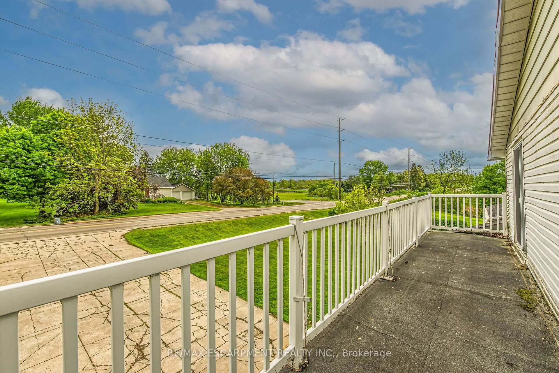 Photo 29 of 42 Nelles Street E, Haldimand — HOMEH