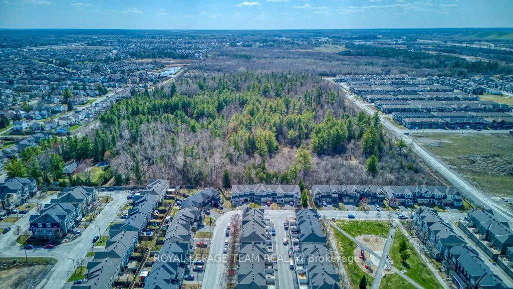 Photo 37 of 129 Maestro Avenue, Ottawa, Stittsville (North) — HOMEH