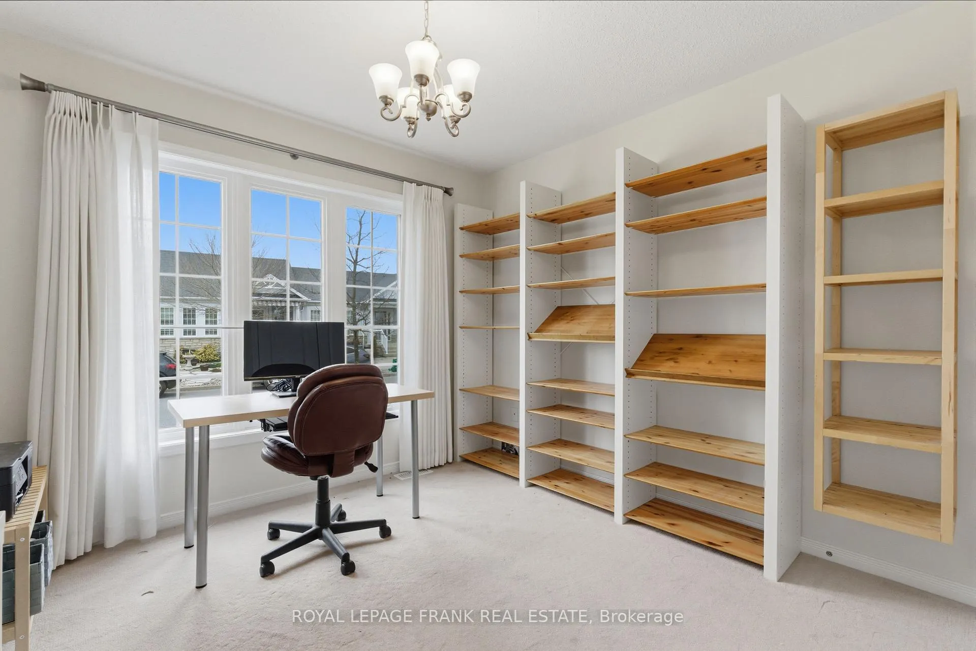Photo 7 of 721 Henderson Drive, Cobourg — HOMEH