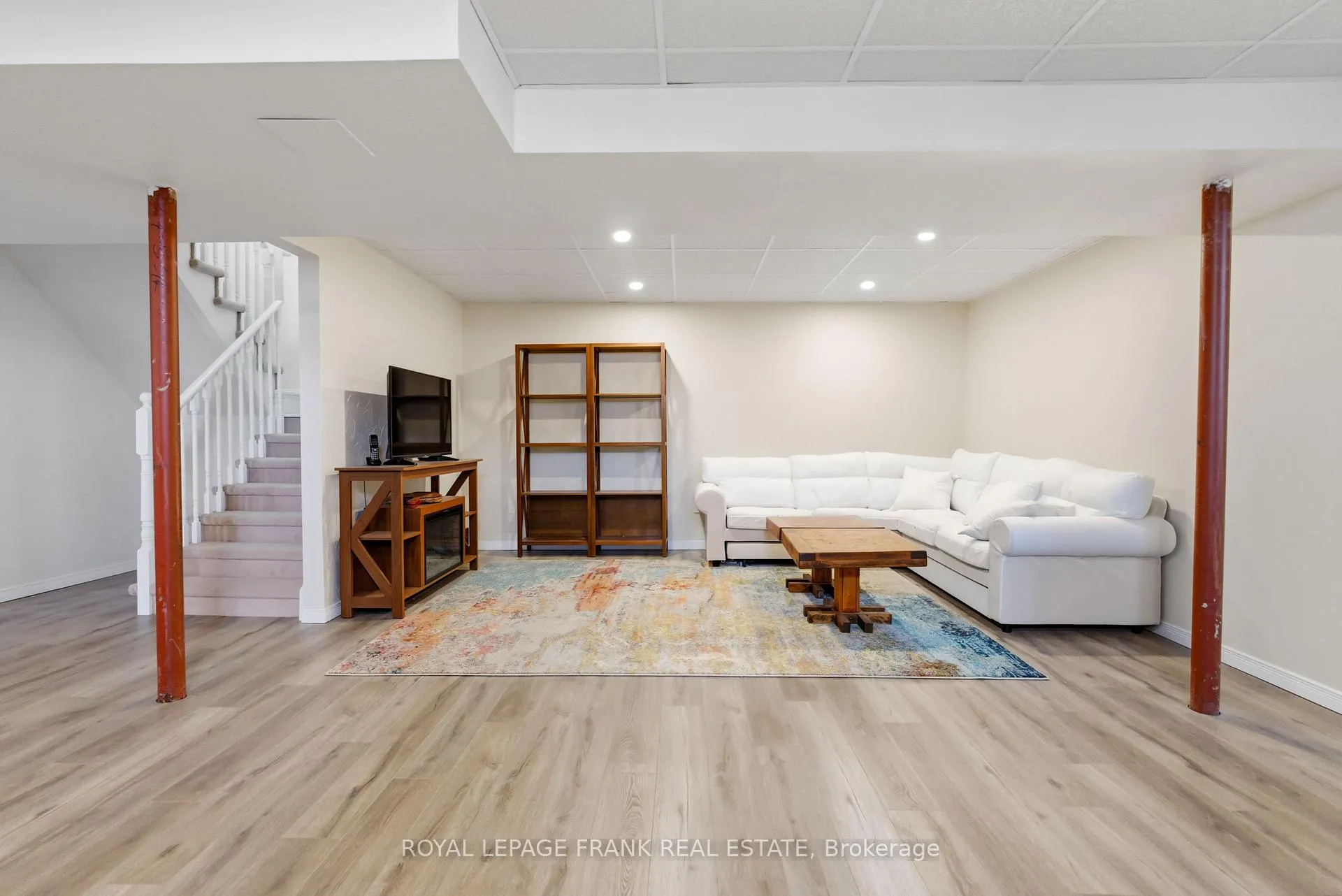 Photo 11 of 721 Henderson Drive, Cobourg — HOMEH
