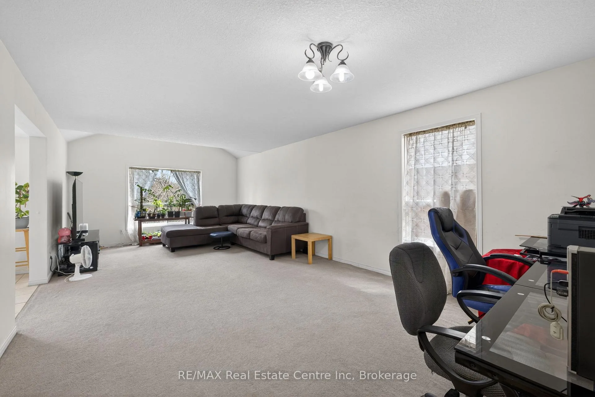 Photo 13 of 29 Milson Crescent, Guelph, Kortright Hills — HOMEH