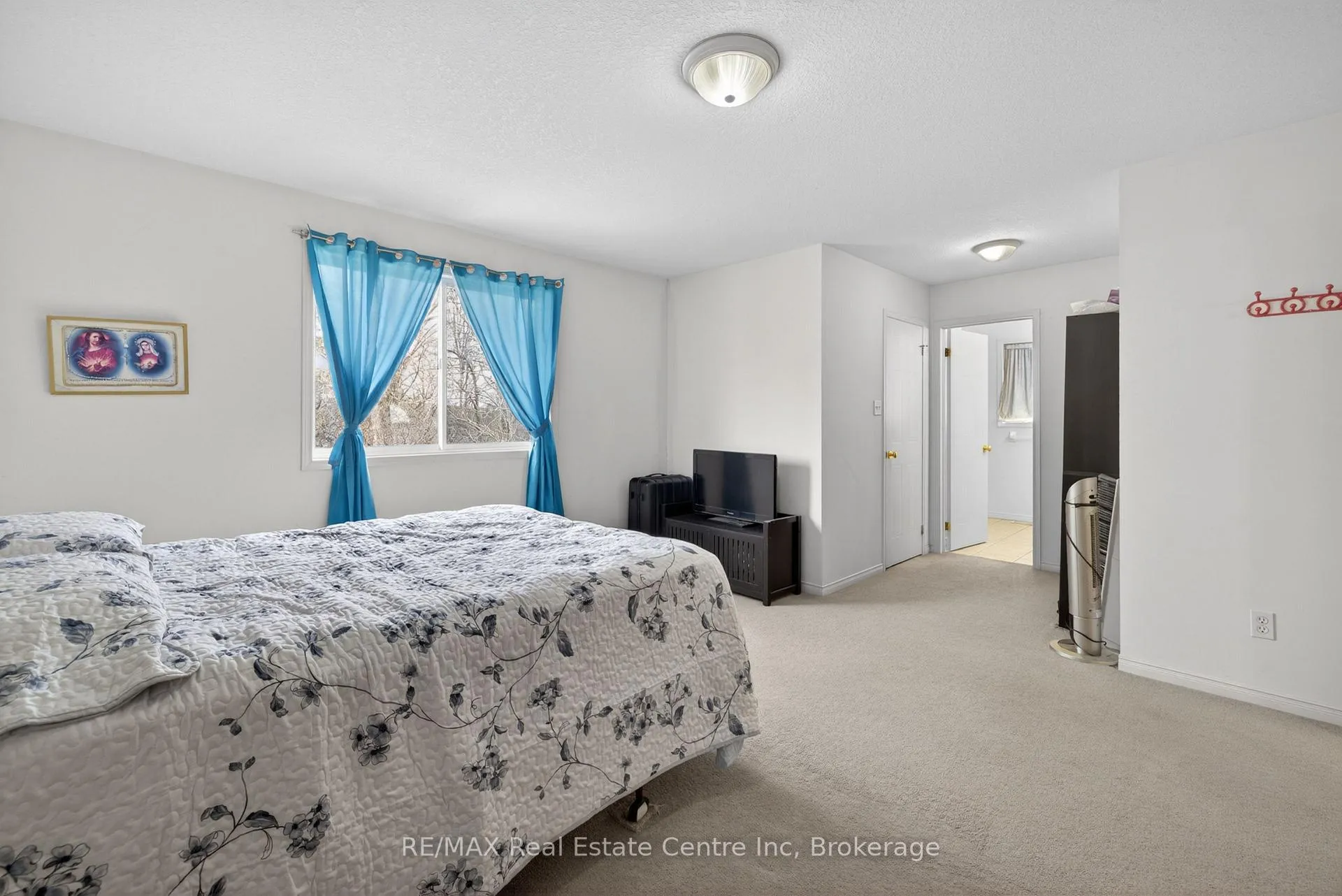 Photo 21 of 29 Milson Crescent, Guelph, Kortright Hills — HOMEH