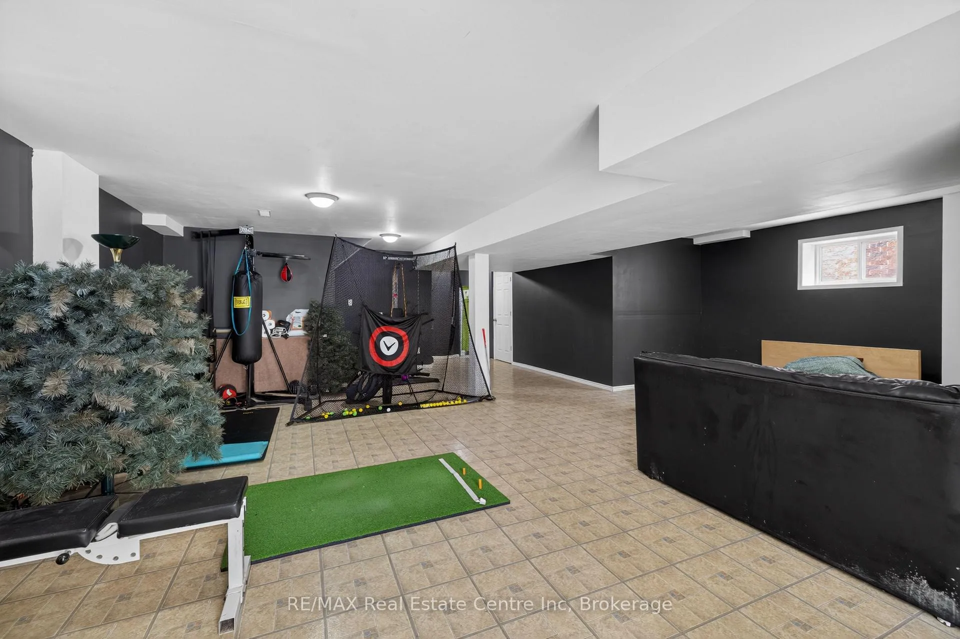 Photo 36 of 29 Milson Crescent, Guelph, Kortright Hills — HOMEH