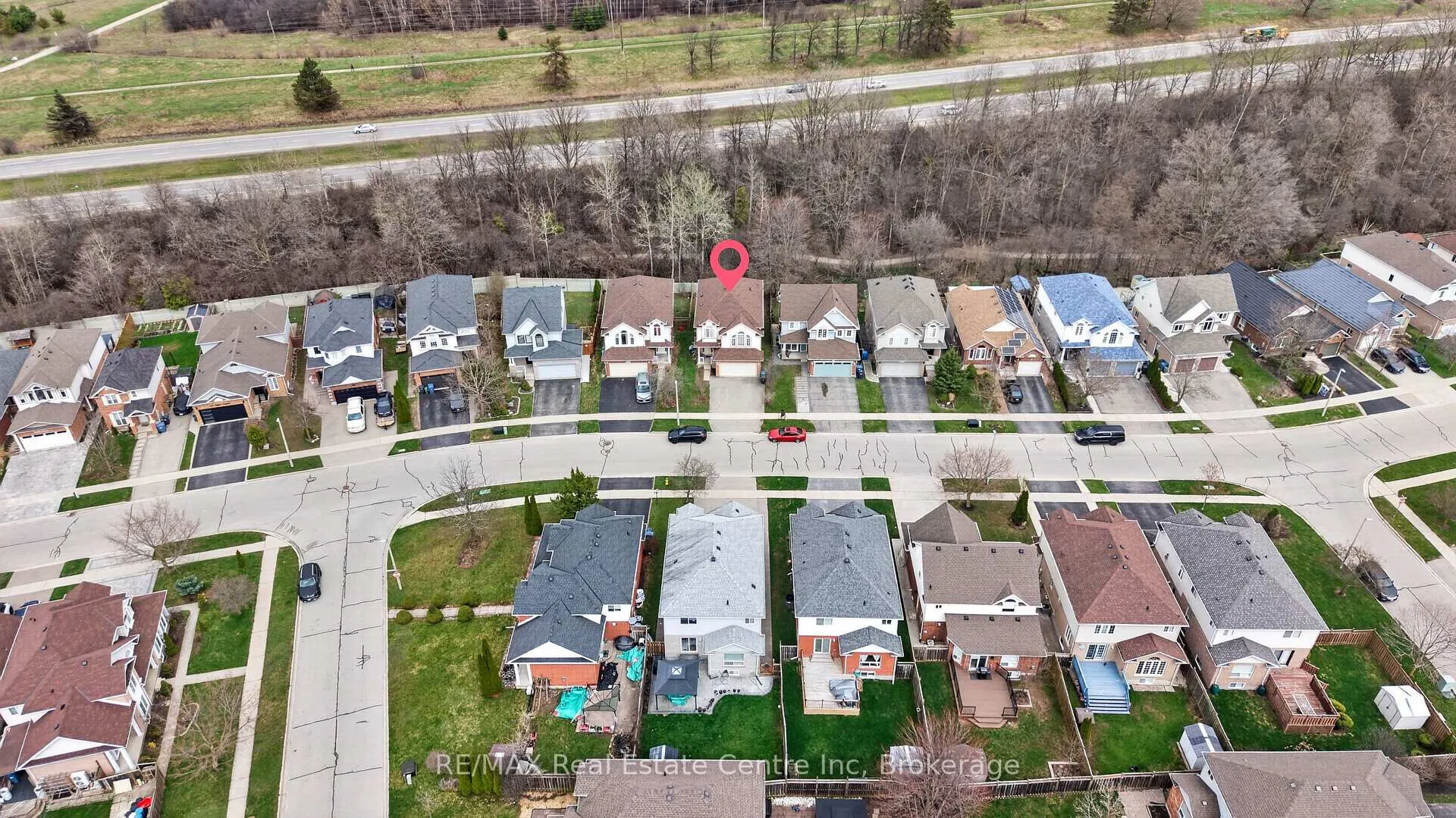 Photo 39 of 29 Milson Crescent, Guelph, Kortright Hills — HOMEH