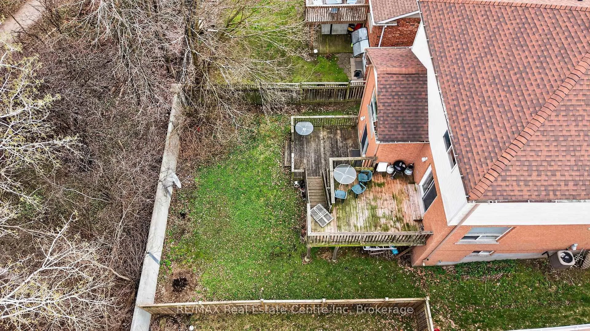 Photo 42 of 29 Milson Crescent, Guelph, Kortright Hills — HOMEH