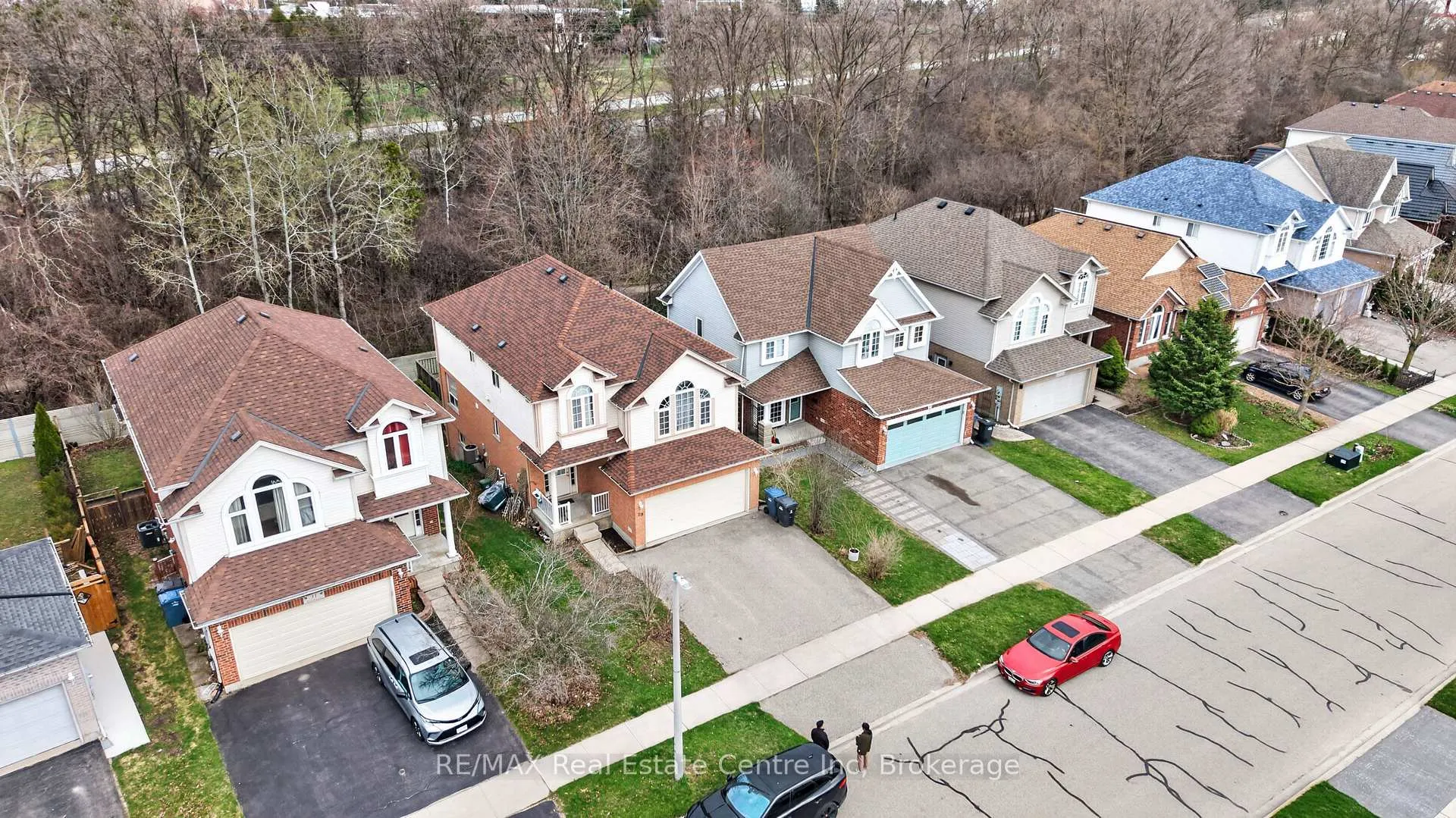 Photo 44 of 29 Milson Crescent, Guelph, Kortright Hills — HOMEH