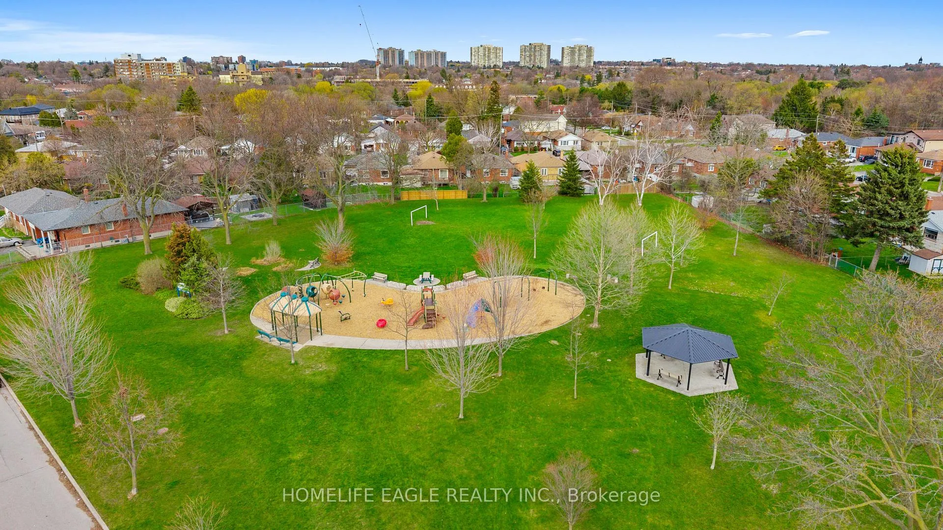 Photo 25 of 20 Maywood Park, Scarborough, Kennedy Park — HOMEH