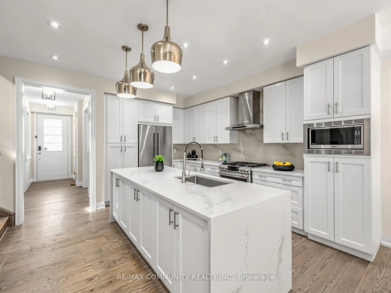 Photo 10 of 9 Clutterbuck Lane, Ajax, Northwest Ajax — HOMEH