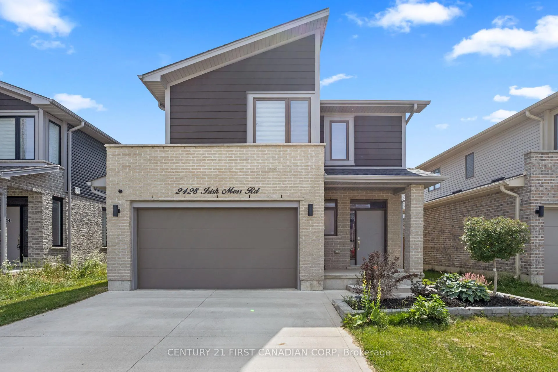Photo 1 of 2428 Irish Moss Road, London, South U — HOMEH