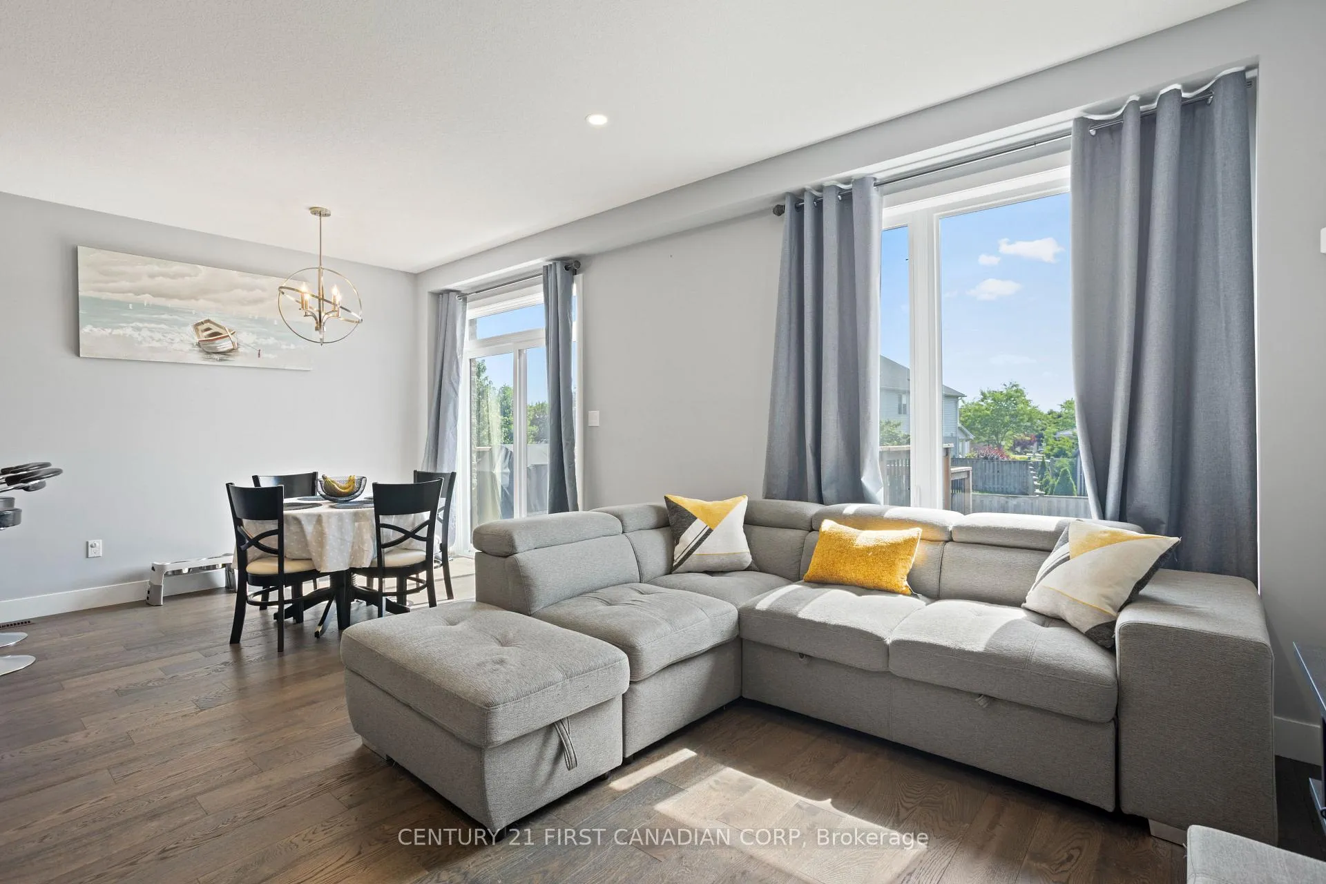 Photo 12 of 2428 Irish Moss Road, London, South U — HOMEH