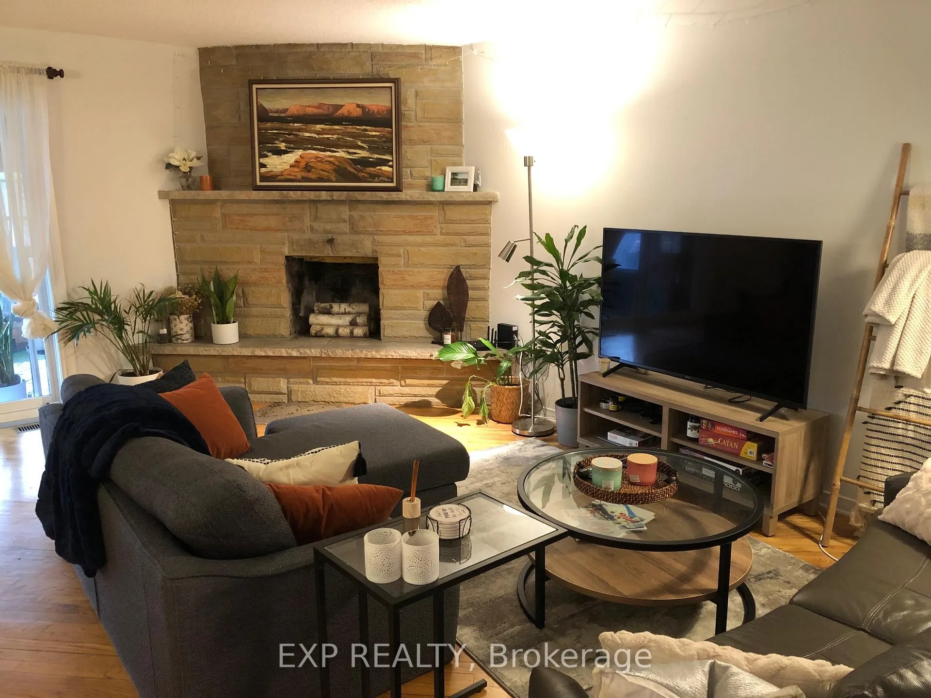 Photo 10 of 240 Breezehill Avenue S, Ottawa, West Centre Town — HOMEH
